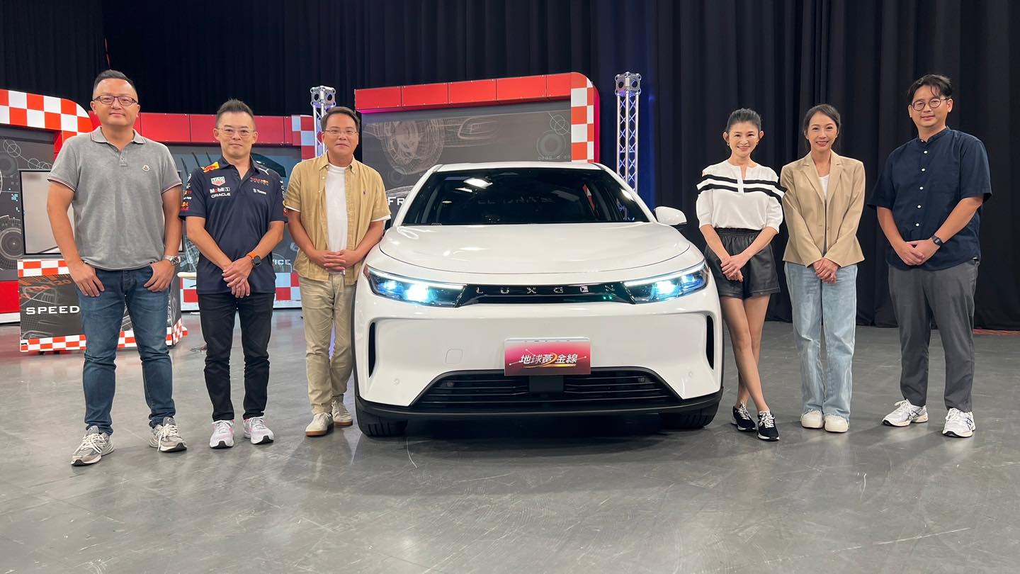 導航王 NaviKing - 導航王TM 👉走對的路！ 就在今晚十點 56台TVBS #地球黃金線... | Facebook