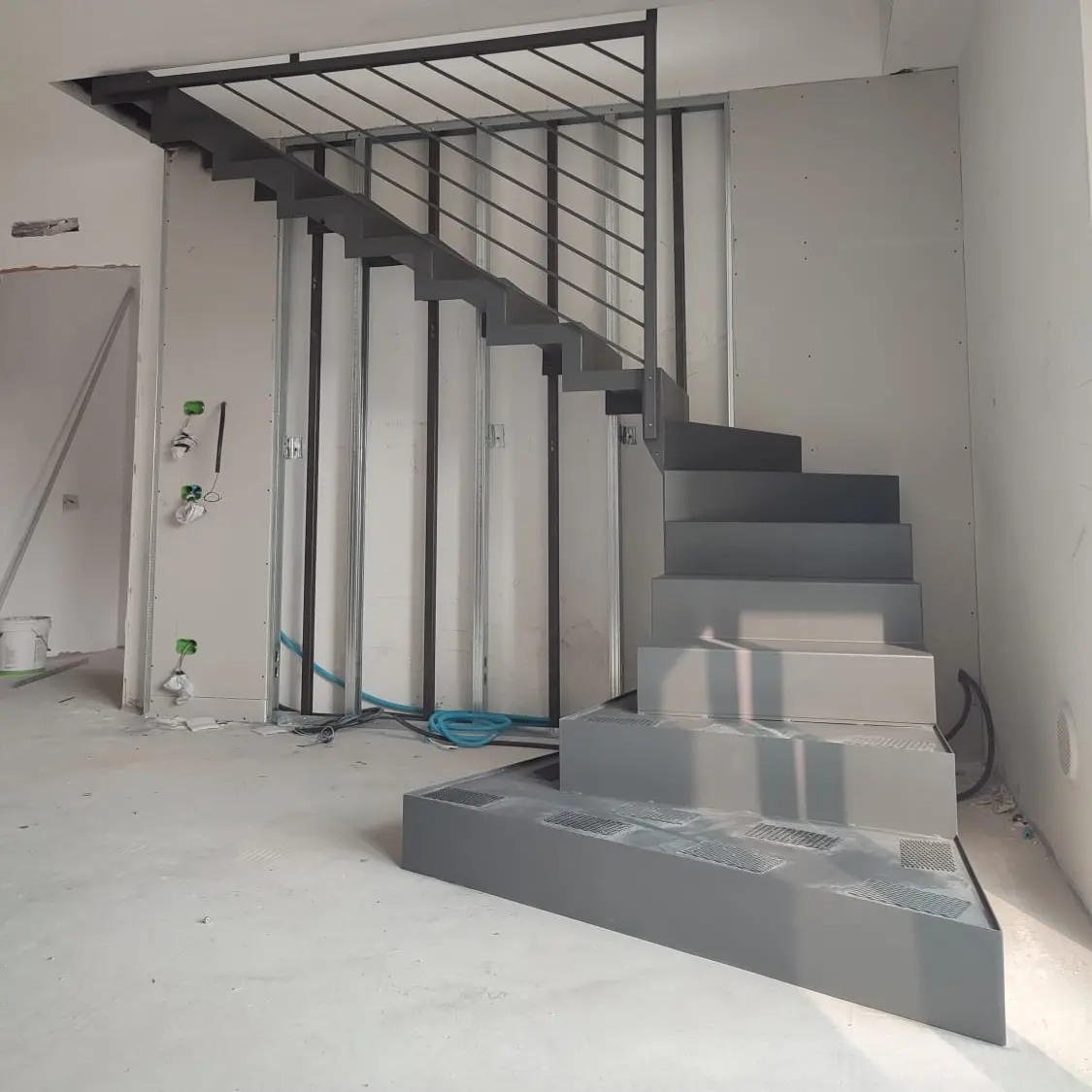 ArCMdesign - Scale belle in fase di montaggio #scale...