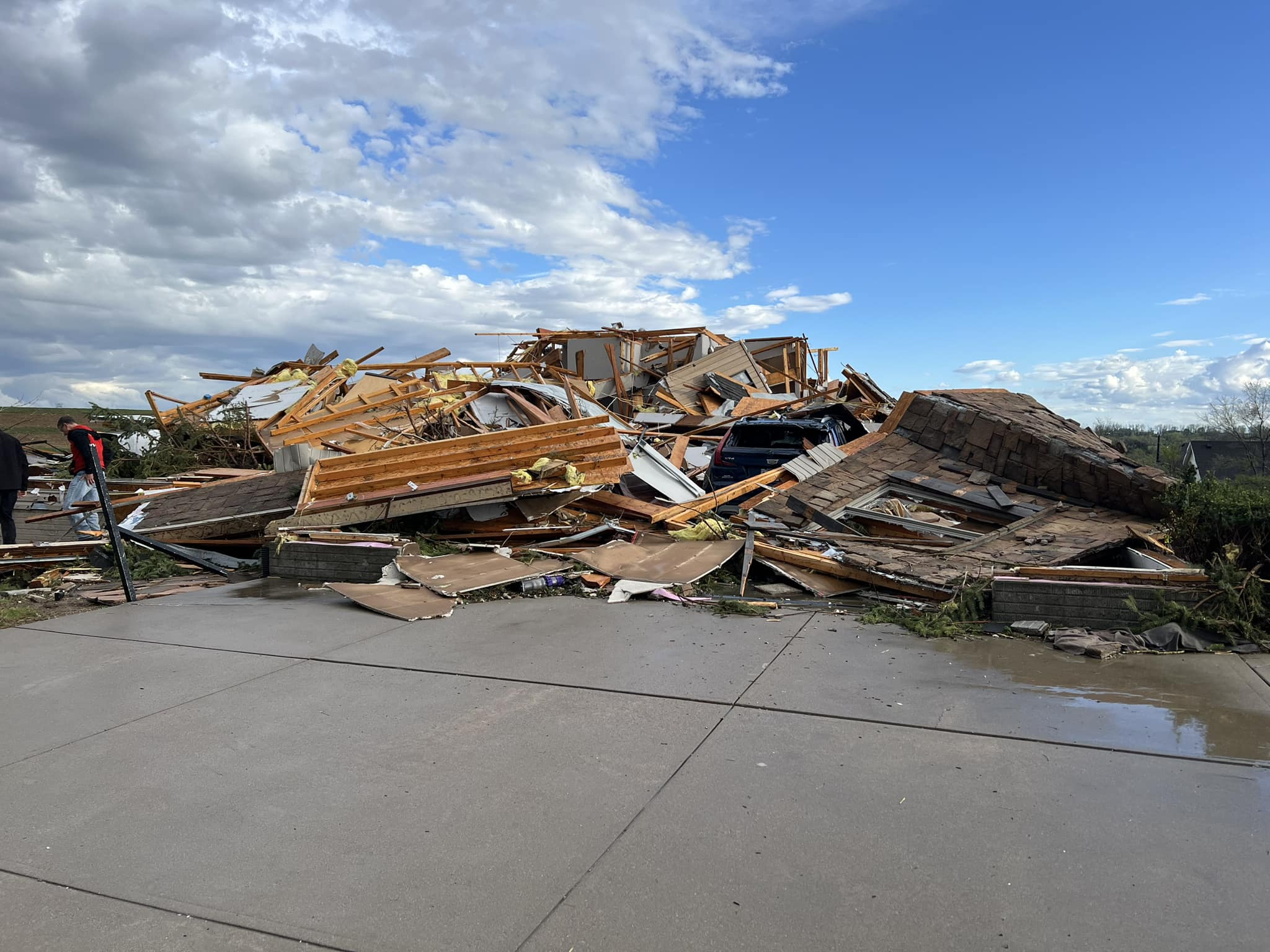 NEW. × DAMAGE DONE CHUMLEY'S 2TONE 44/24 Tornado destroys buildings and damages home of Norris and