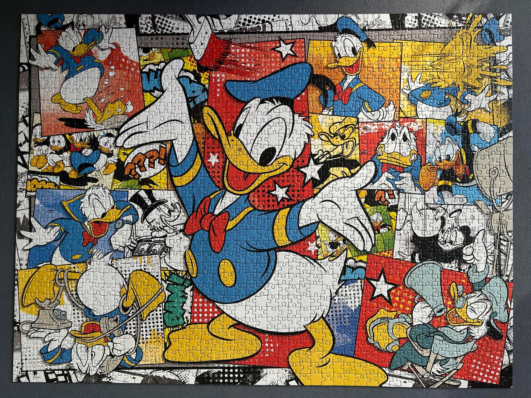 Tactic jigsaw puzzle with Kaj Stenvall's Donald Duck art