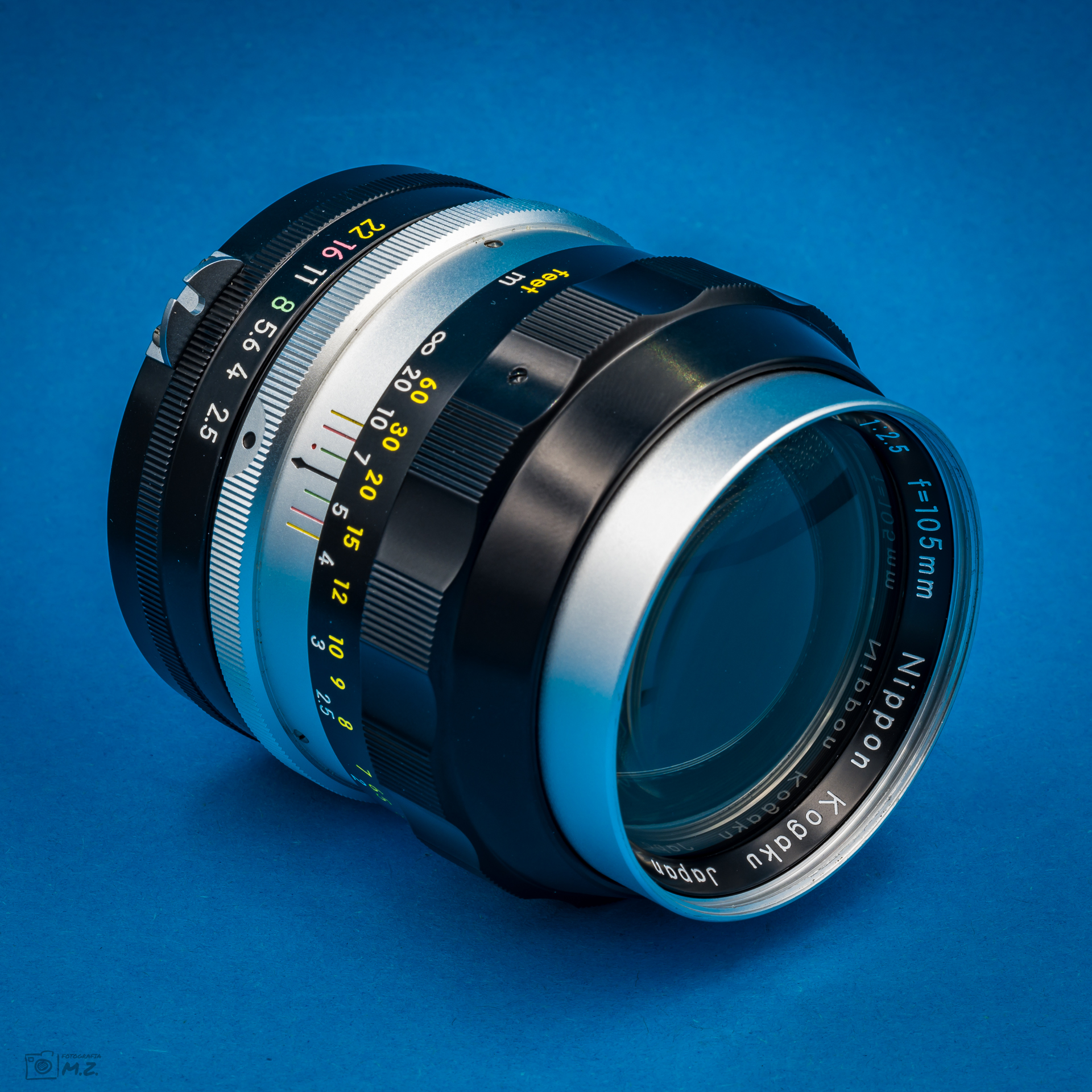 Nikon 105mm f2.5 lens review with Z6