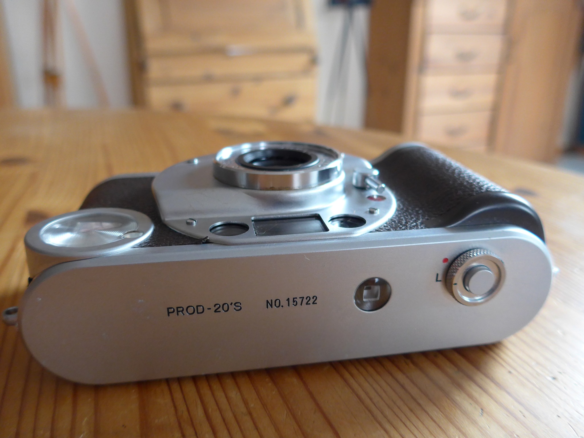 Minolta Prod 20 35mm camera design