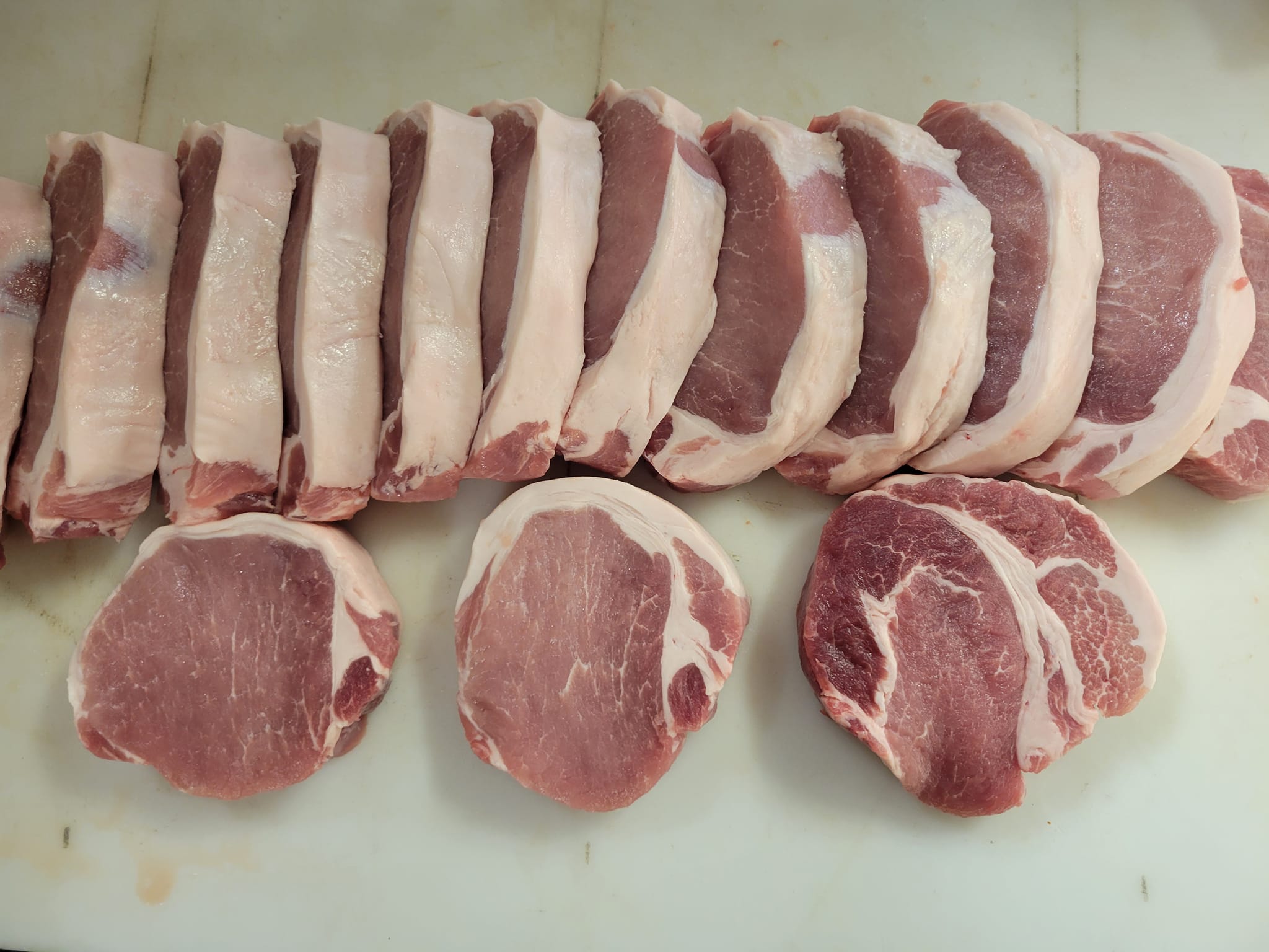 Russell's Custom Meats & Deli | Canyon City OR