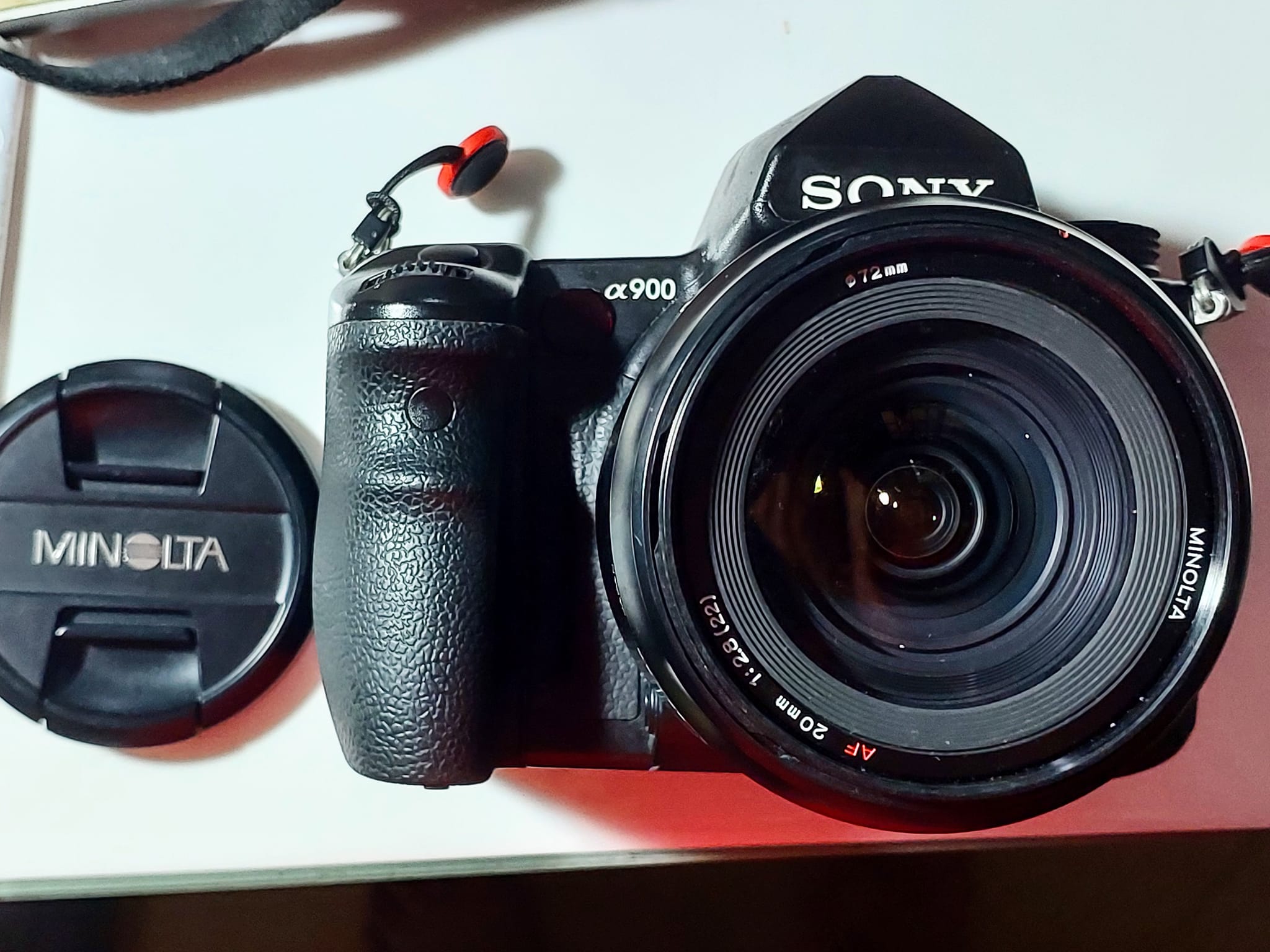 Sony DSLR A900(Full Frame) with minolta 20mm f2.8