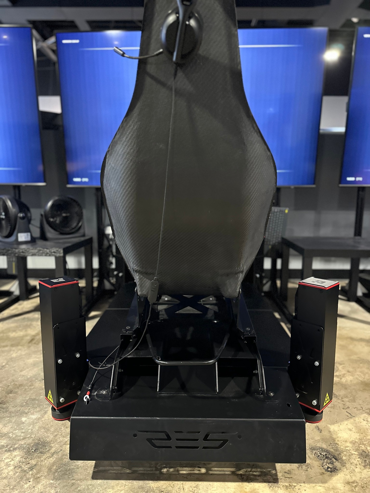 F1-Style Sim Racing Setup - Weight Lifting Machines & Racks - Middlesex ...