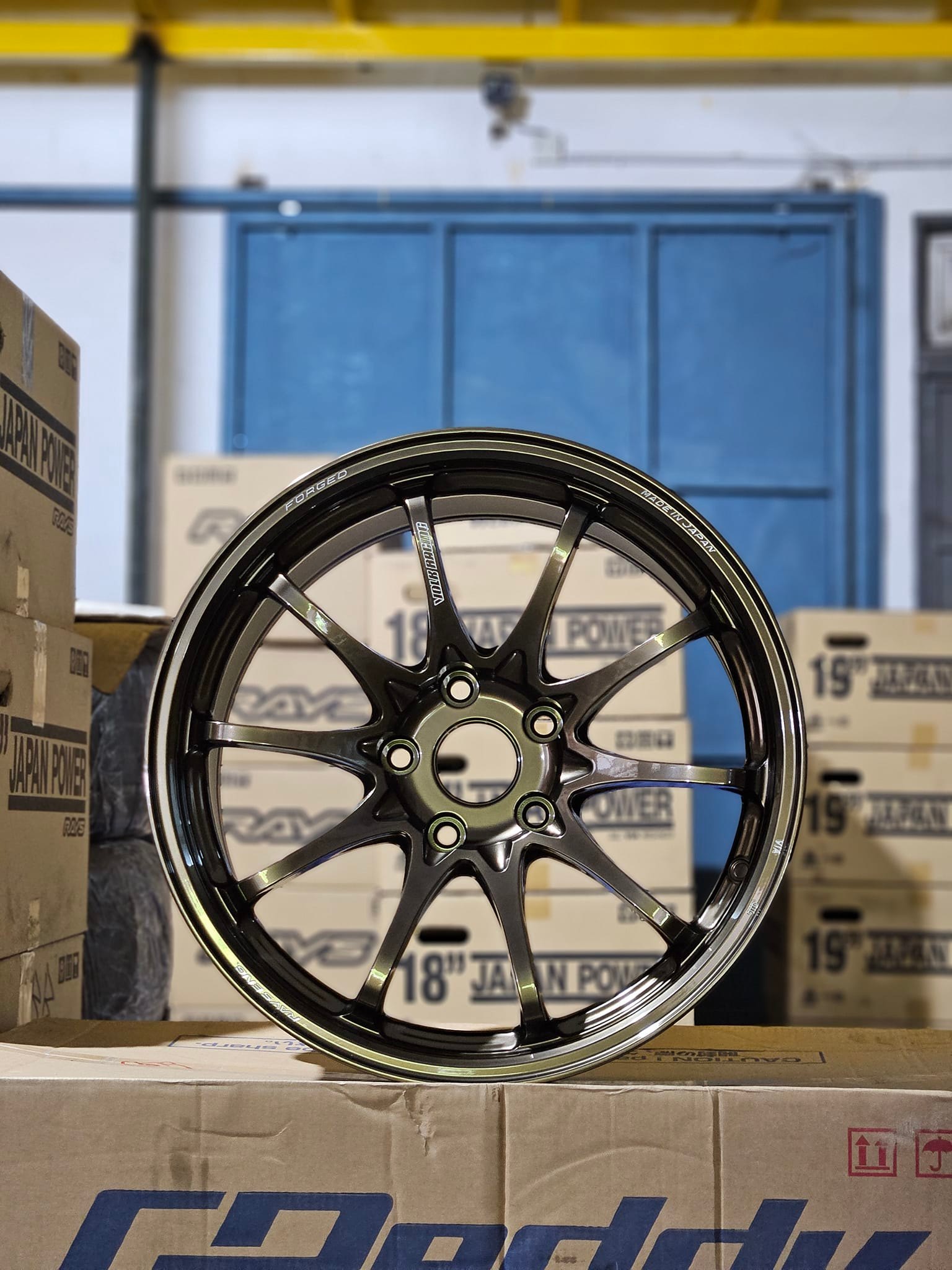 Rays CE28N Plus Shining Bronze Metal 18