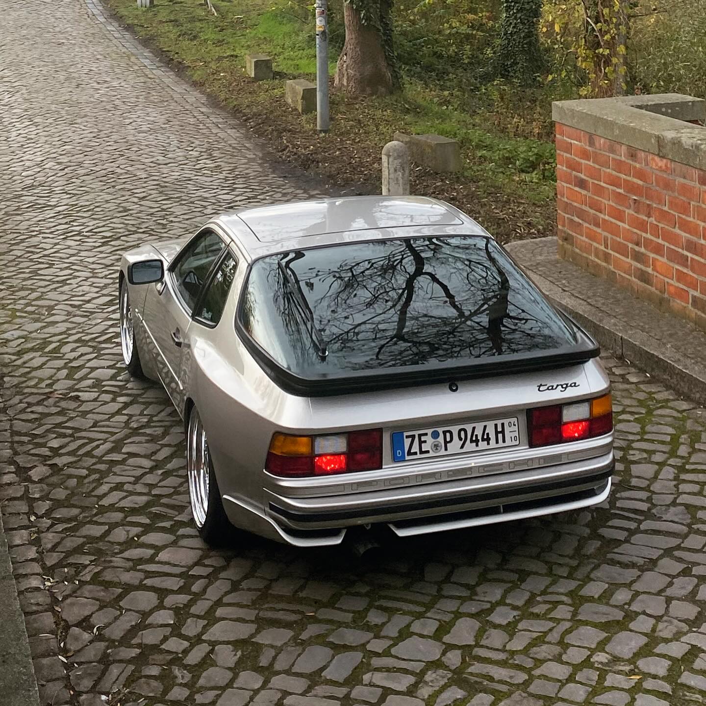 944. Please. 📷 carsrecreation 🚗 Daniel Zizka - Porsche 944
