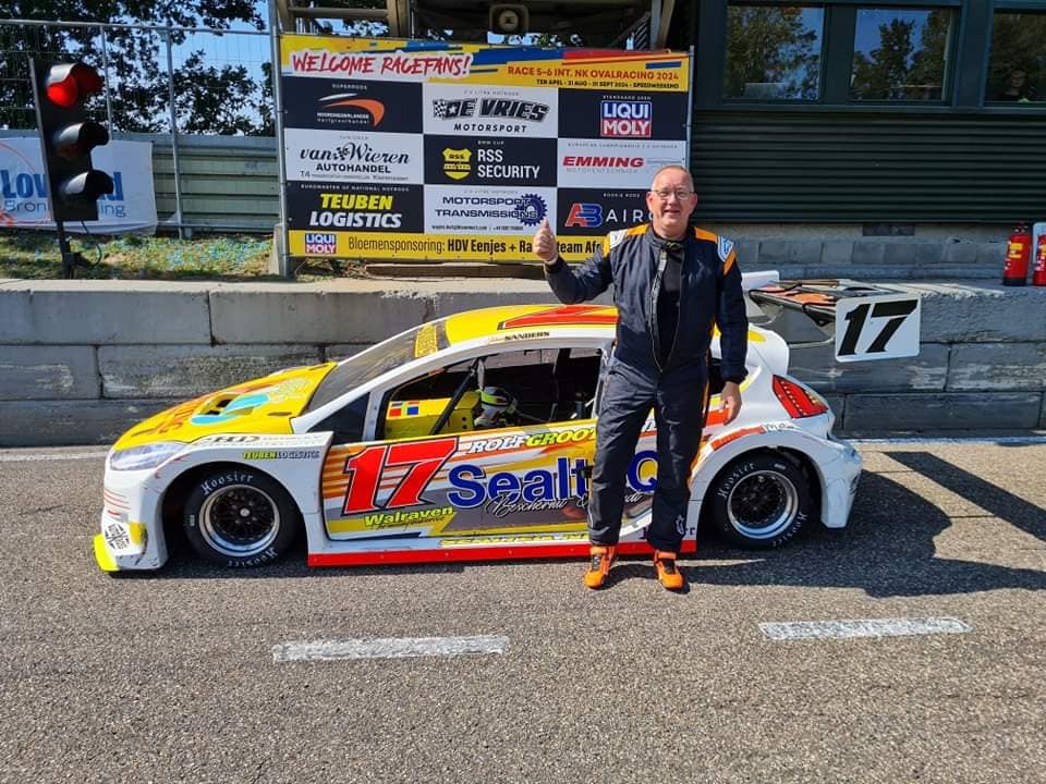 Racing team Sanders