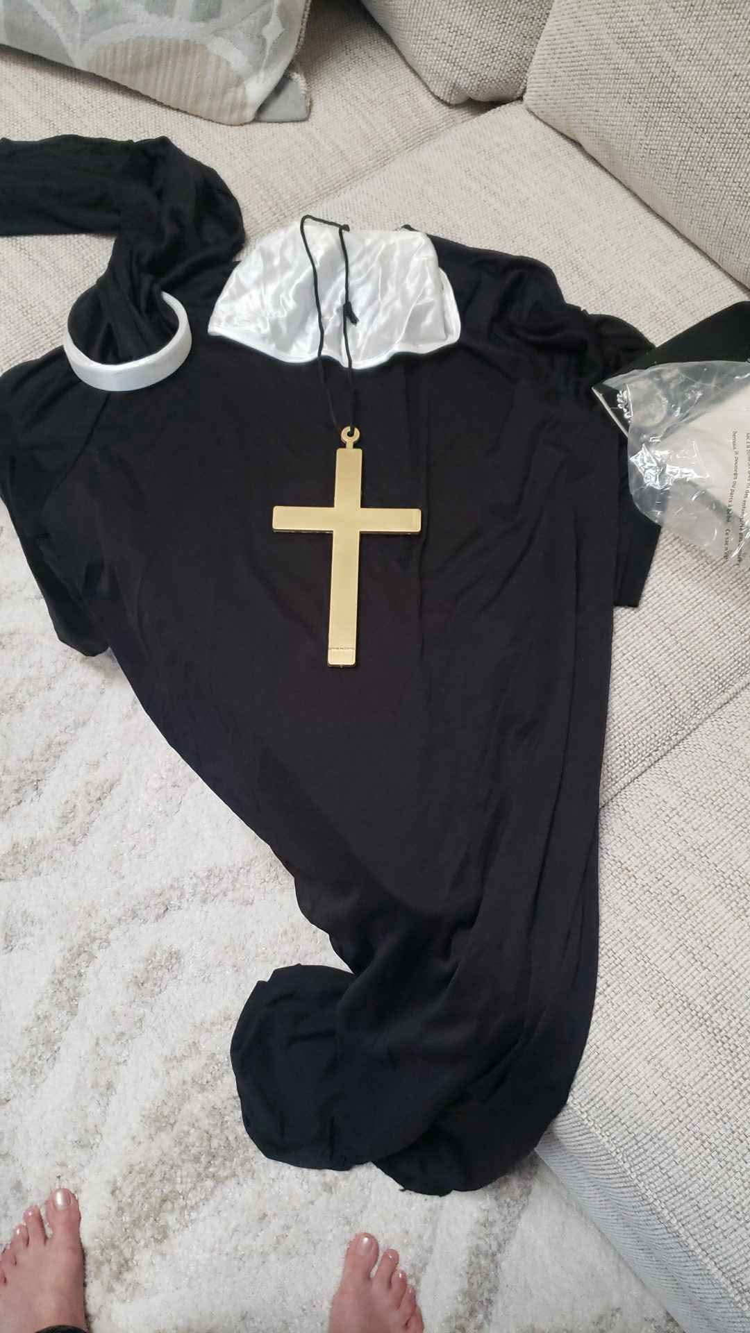 🎃 Halloween Costume - Nun - Men's Costumes - Boca Raton, Florida ...