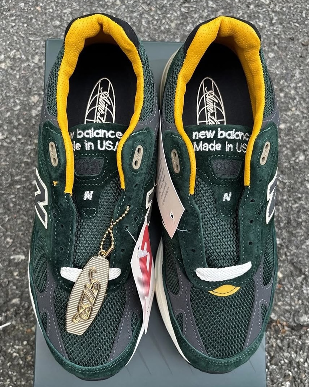 A detailed look at the Aimé Leon Dore x New Balance 993, they are