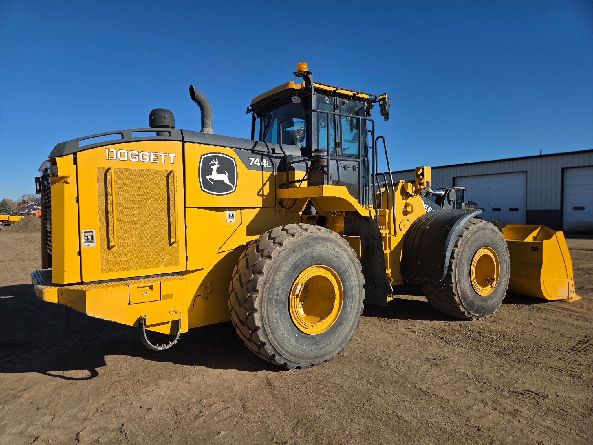 2022 Deere 744L Wheel Loader - Commercial Vehicles - Henning, Minnesota ...