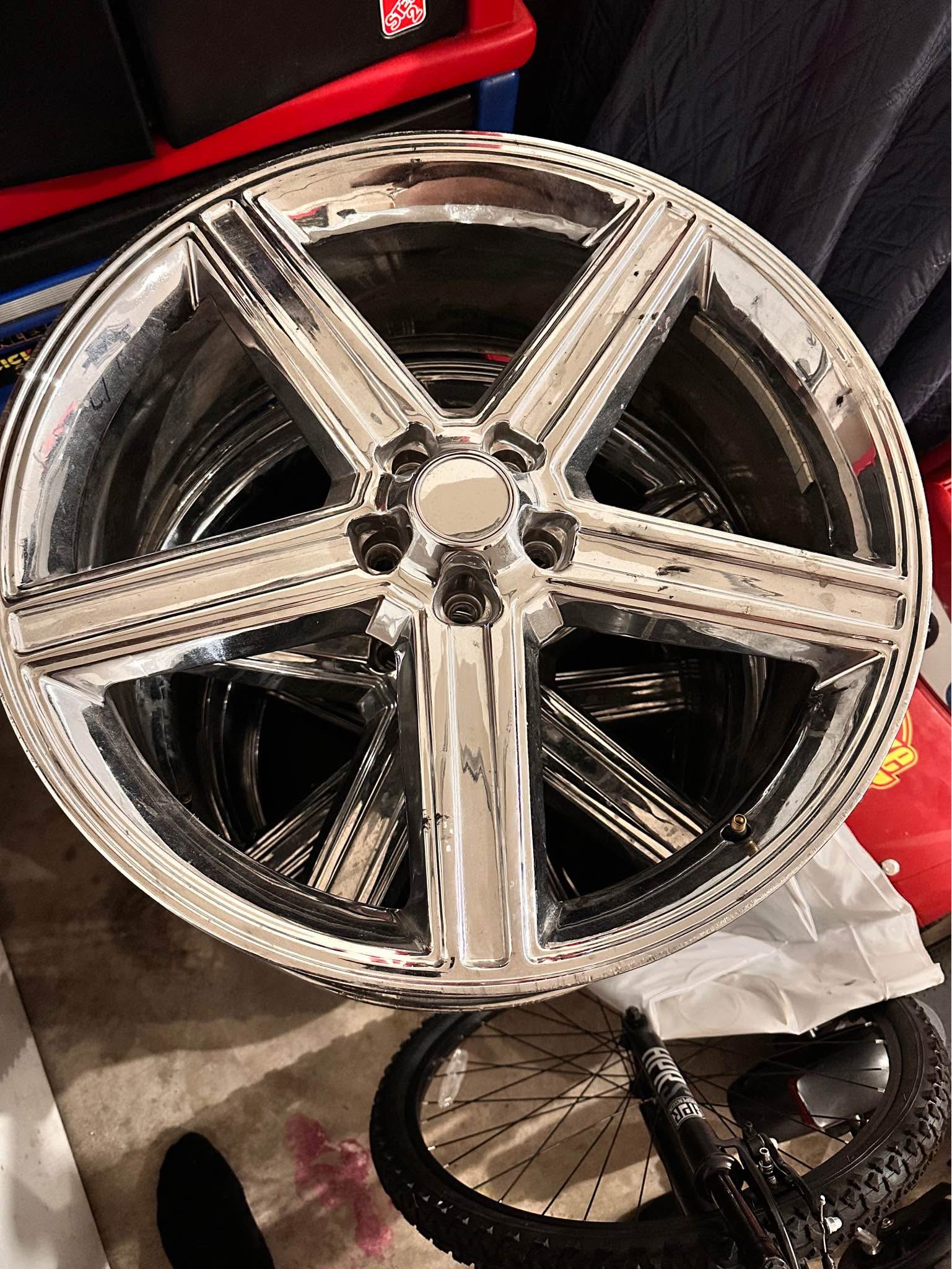 Rims 22s - Car Wheels, Tires & Parts - Crete, Illinois | Facebook ...