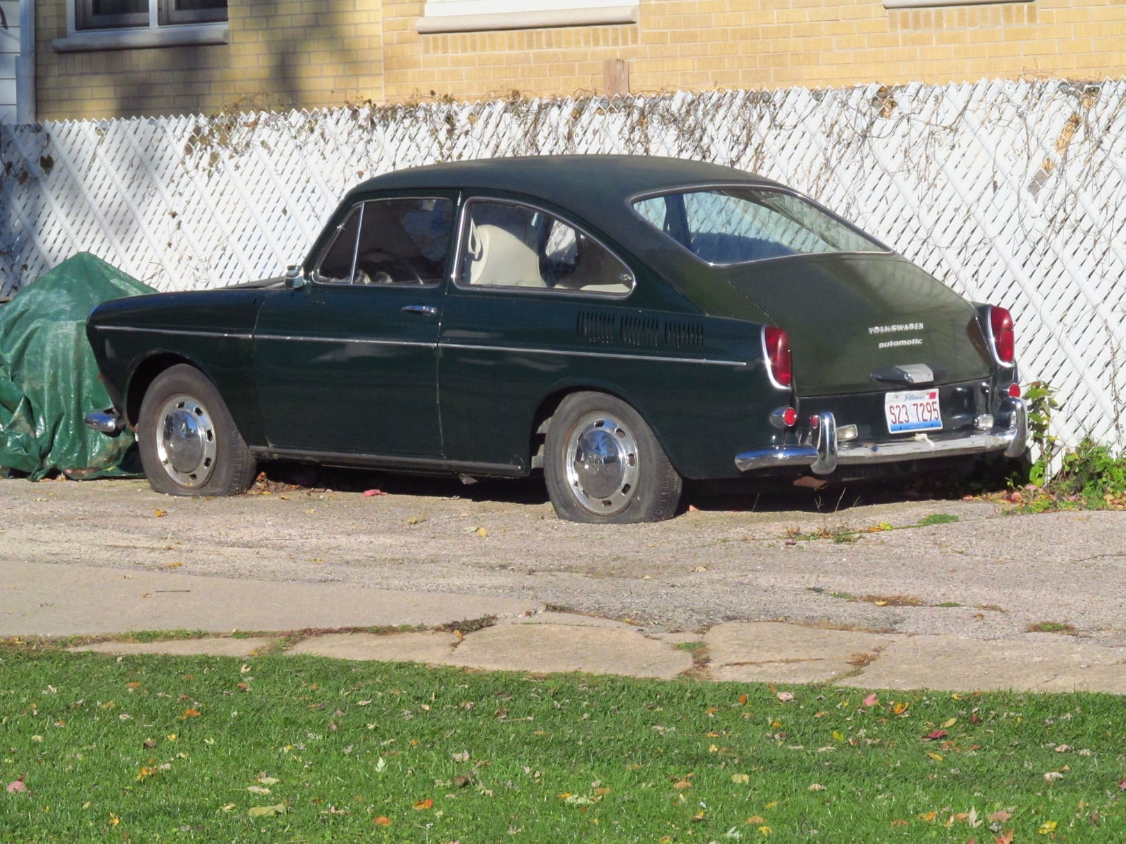 How to install reflector/turn signals on a VW Type 3 Notchback