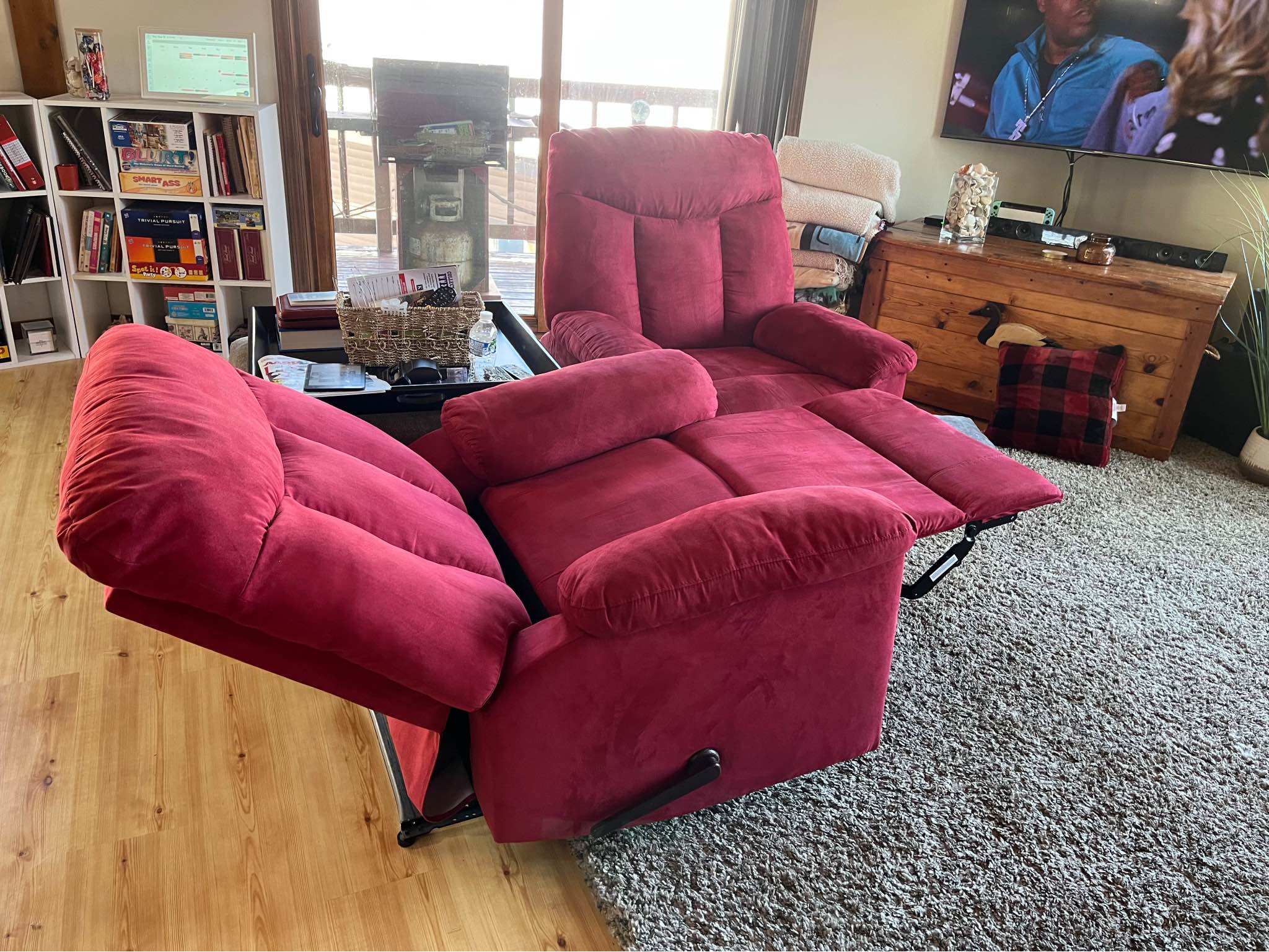 4 pc Furniture set - Sofas, Loveseats & Sectionals - Medford, Wisconsin