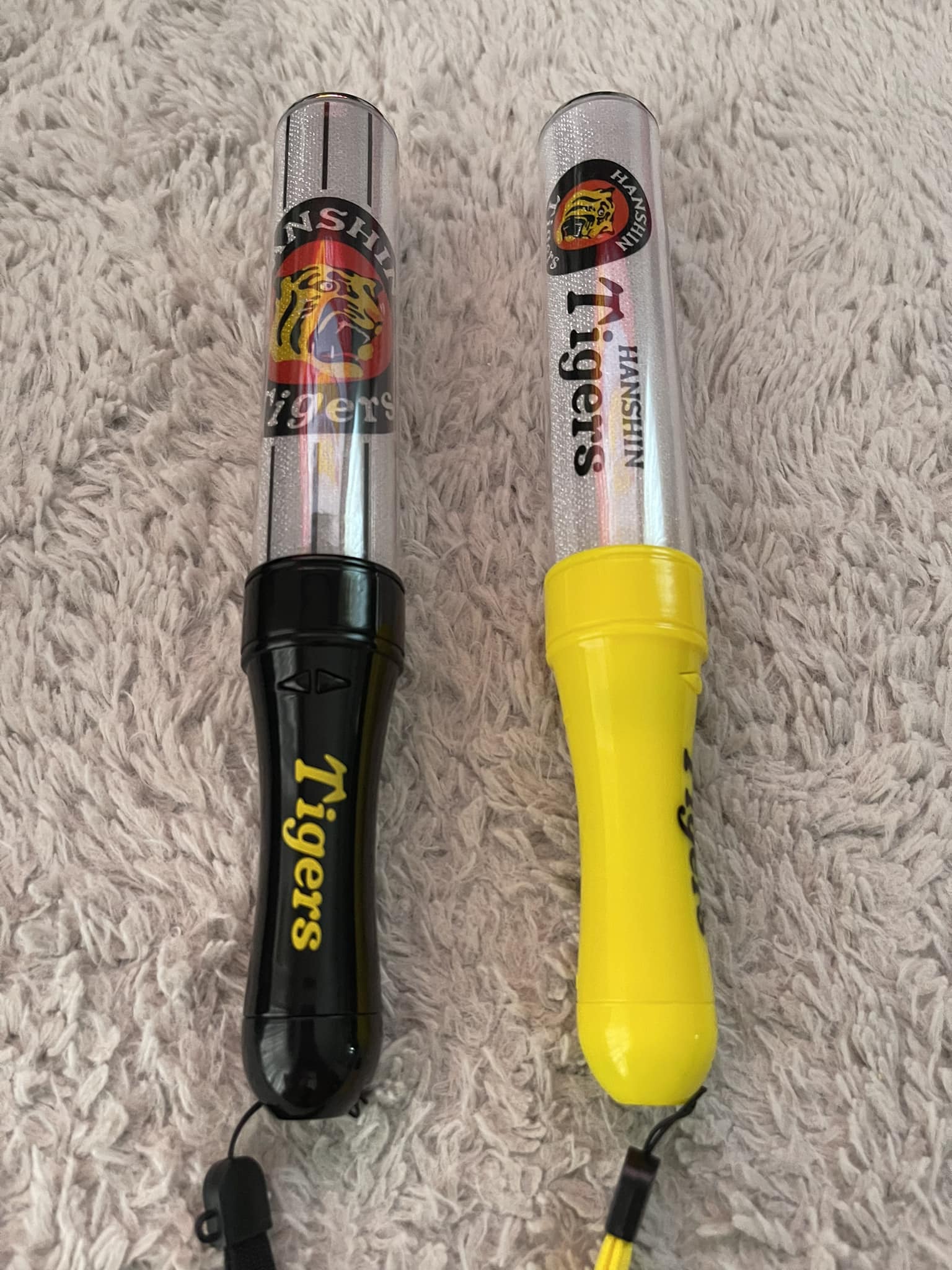 ペンライト?について 阪神タイガースのペンライトですが、勝利した 