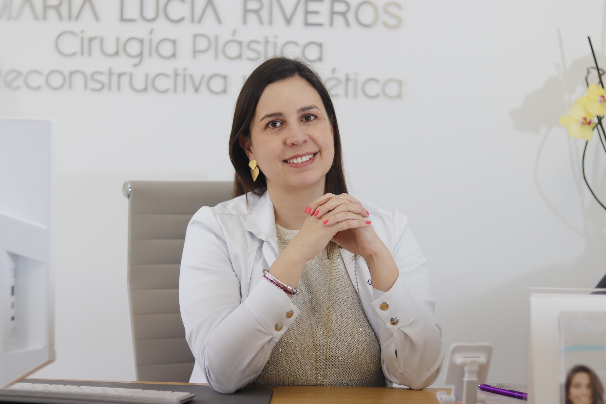 Dra. Maria Lucia Riveros - Cirugía Plástica | Bogotá