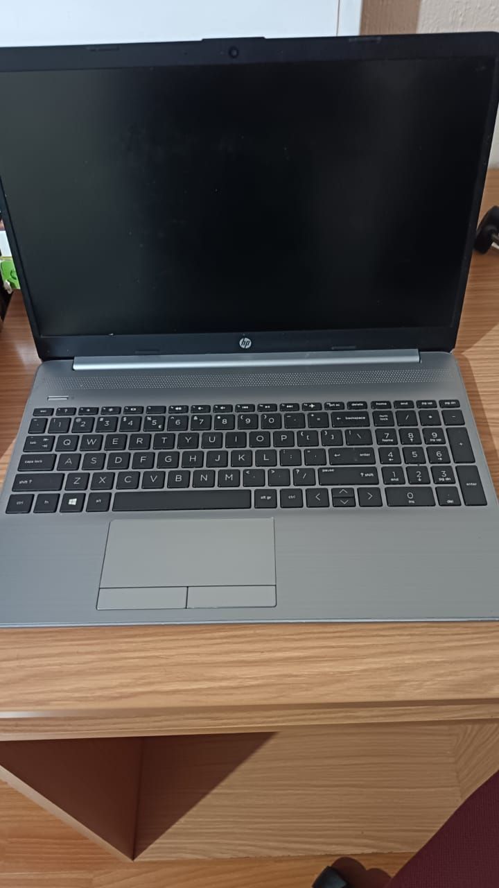 UWC Students 2025 | Hi Guys - HP 250 Laptop for sale - R3000 | Facebook