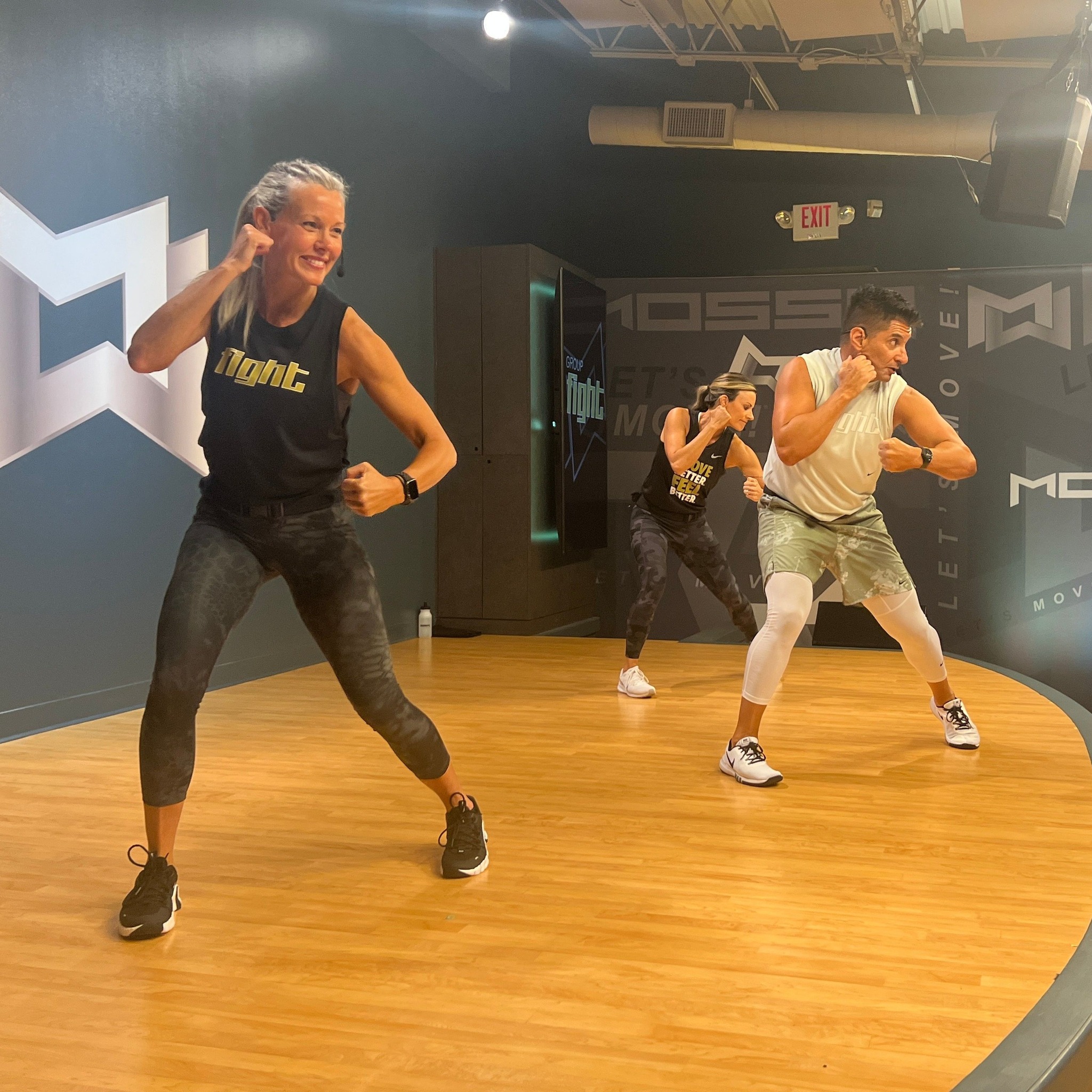 Mossa group fight workout with MMA-inspired moves