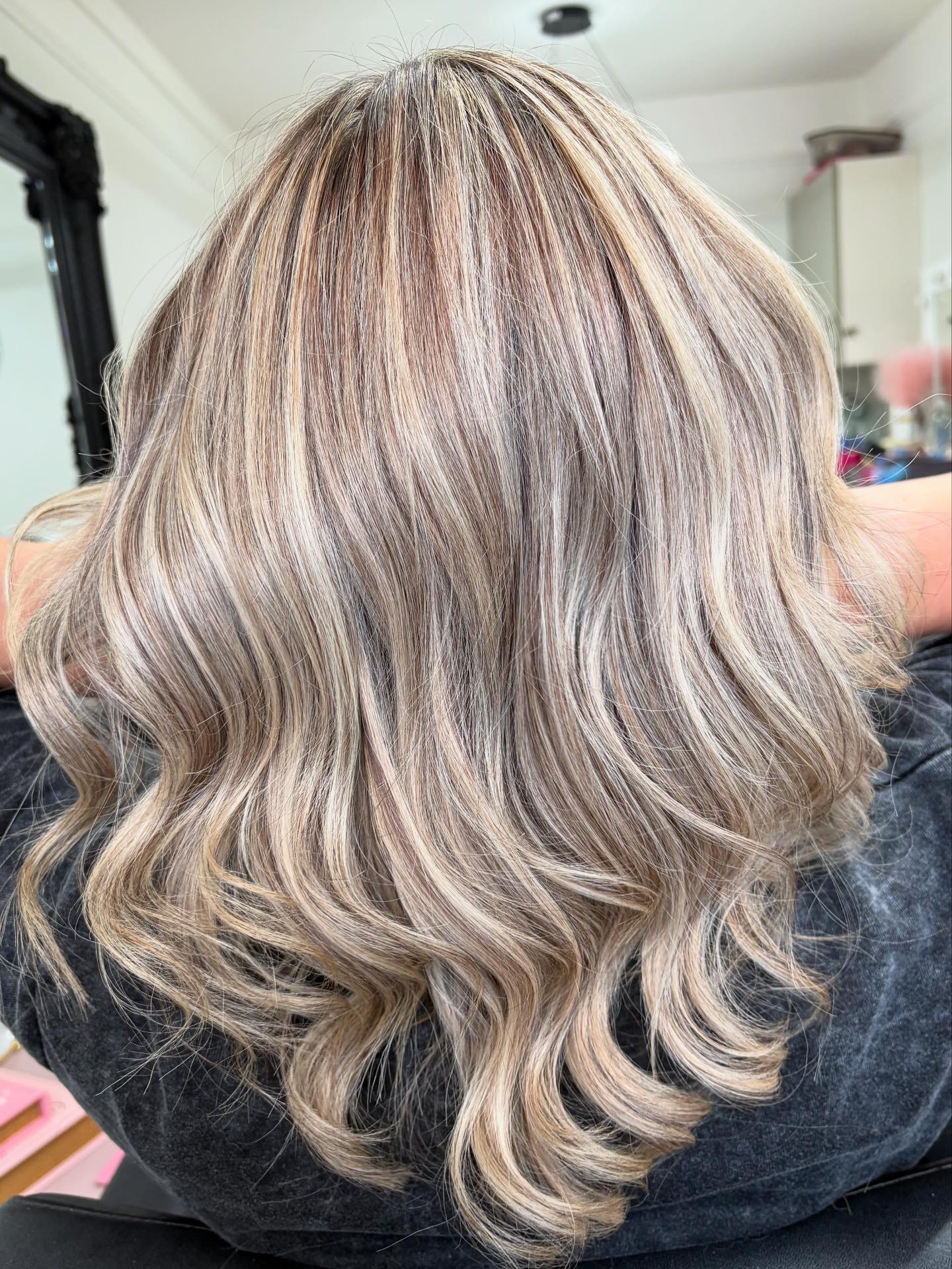 L.A Hair by Lowri Ann added a new... - L.A Hair by Lowri Ann