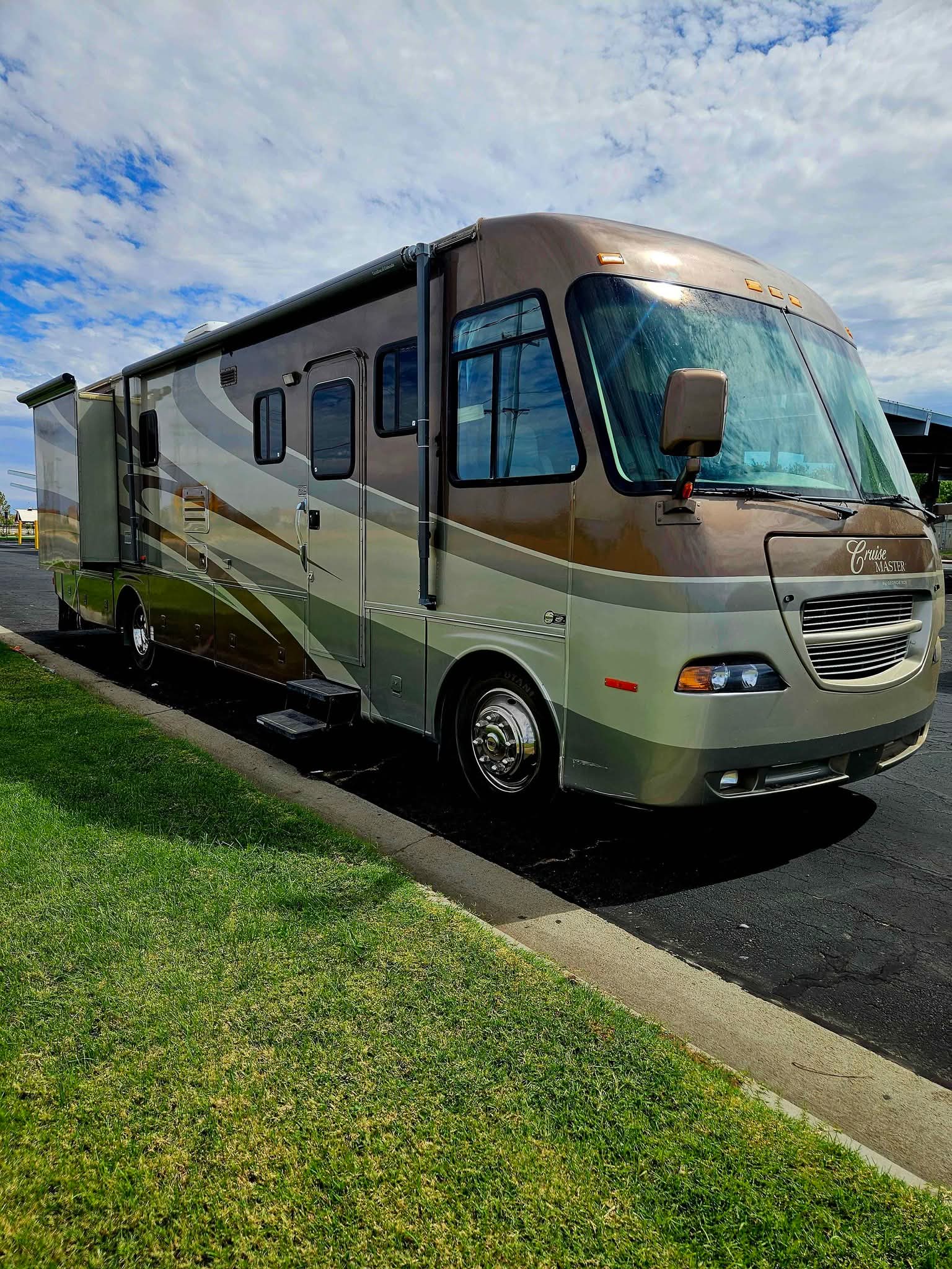 RV - RVs & Campers - Lancaster, California | Facebook Marketplace ...