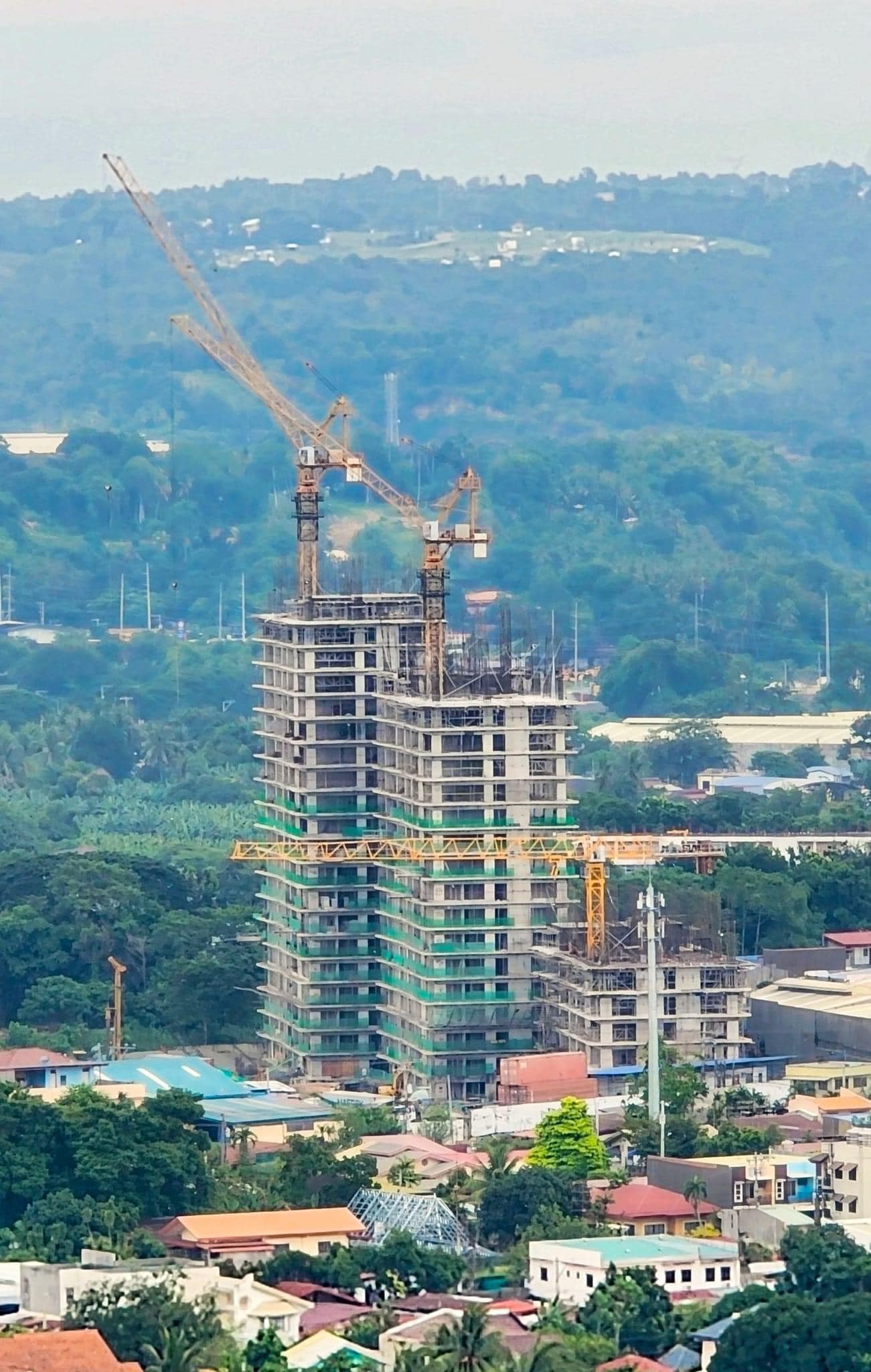 LOOK | 6 TOWERS—AEON BLEU (PHASE 1)... - Metro Davao Rising | Facebook