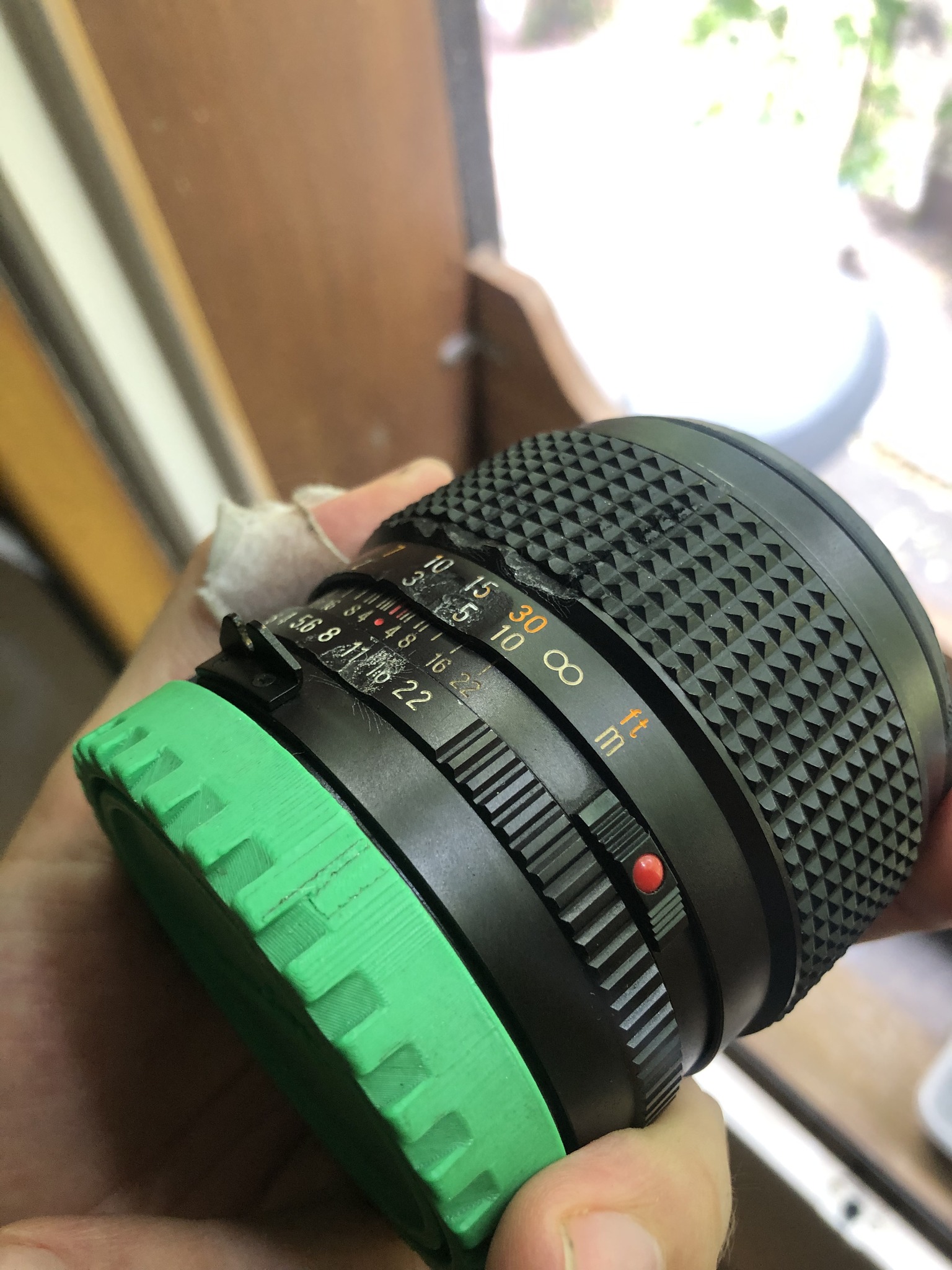 Has anyone e used the Mamiya 80mm 1.9 on gfx body? Samples?