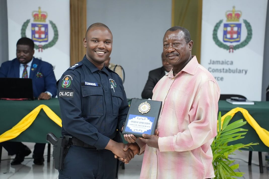 Highlights: Recognising... - Jamaica Constabulary Force | Facebook