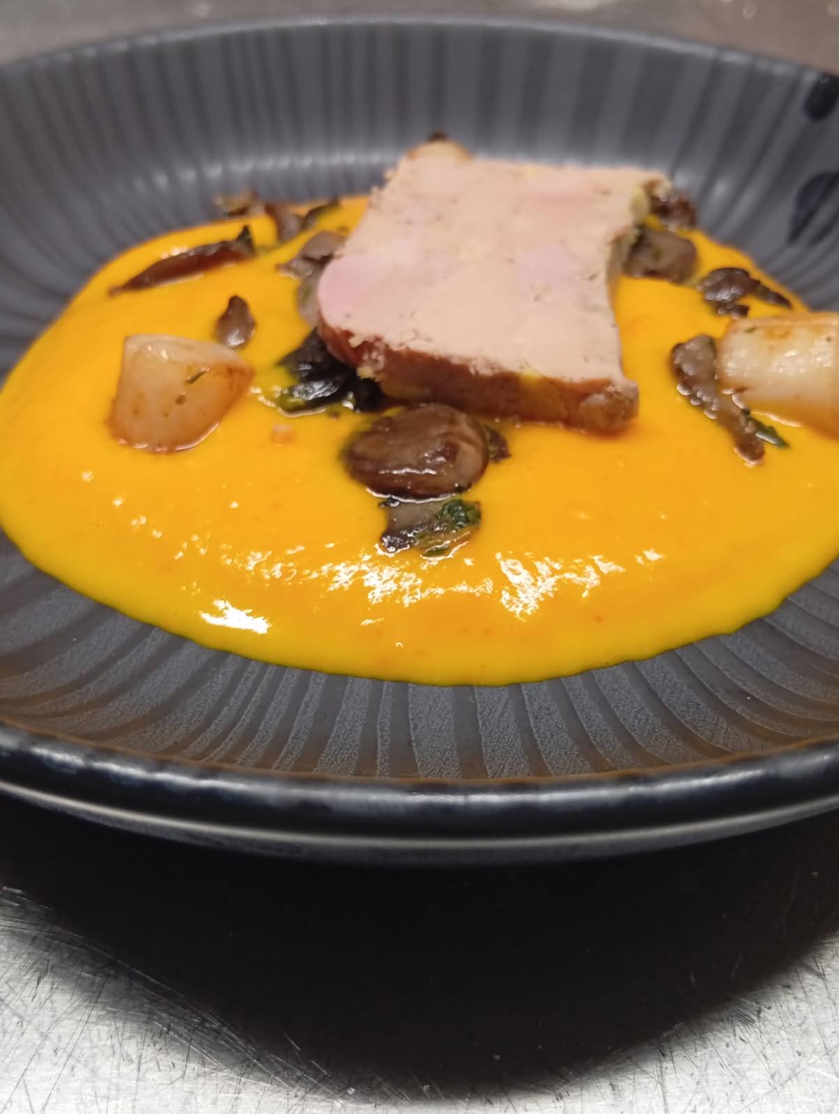 Votre menu à 19€00 au Clos du rocher... - LE CLOS DU Rocher | Facebook