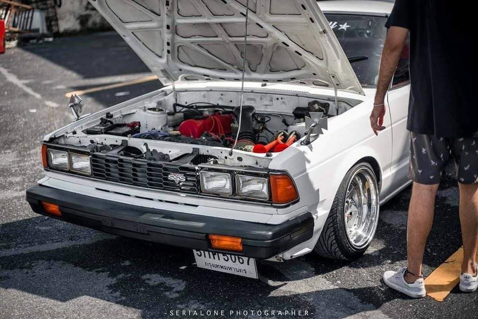 Nissan Bluebird. Old School JDM, kid !