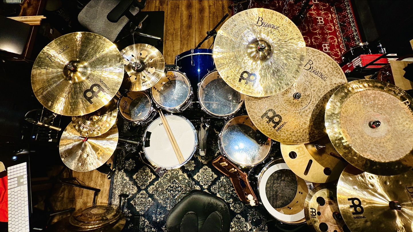 Sakae Almighty maple drum kit specifications