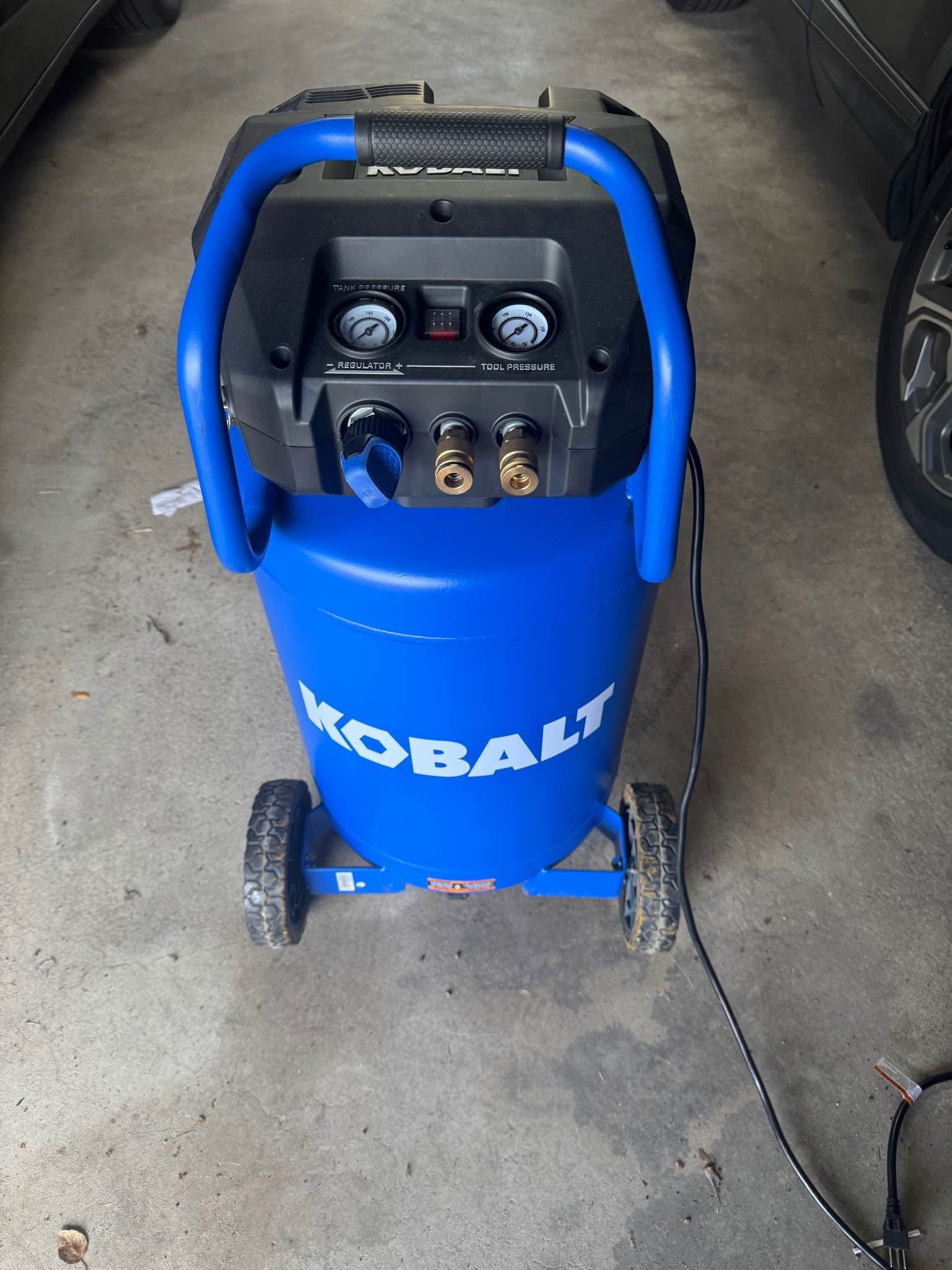 Kobalt 20 Gallon Air Compressornull