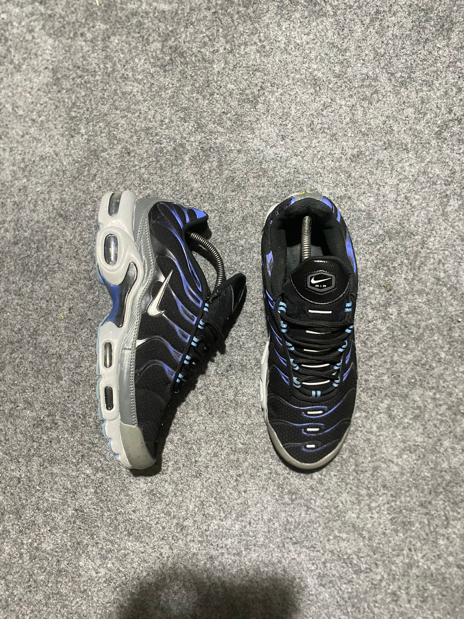 Nike air max plus size 8.5 / 42 / 26.5cm price 3950 ฿