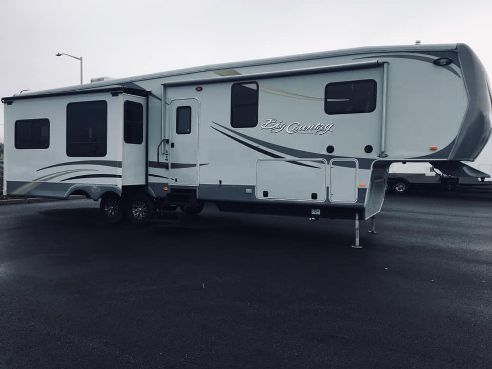 Blue Dog Rv Spokane