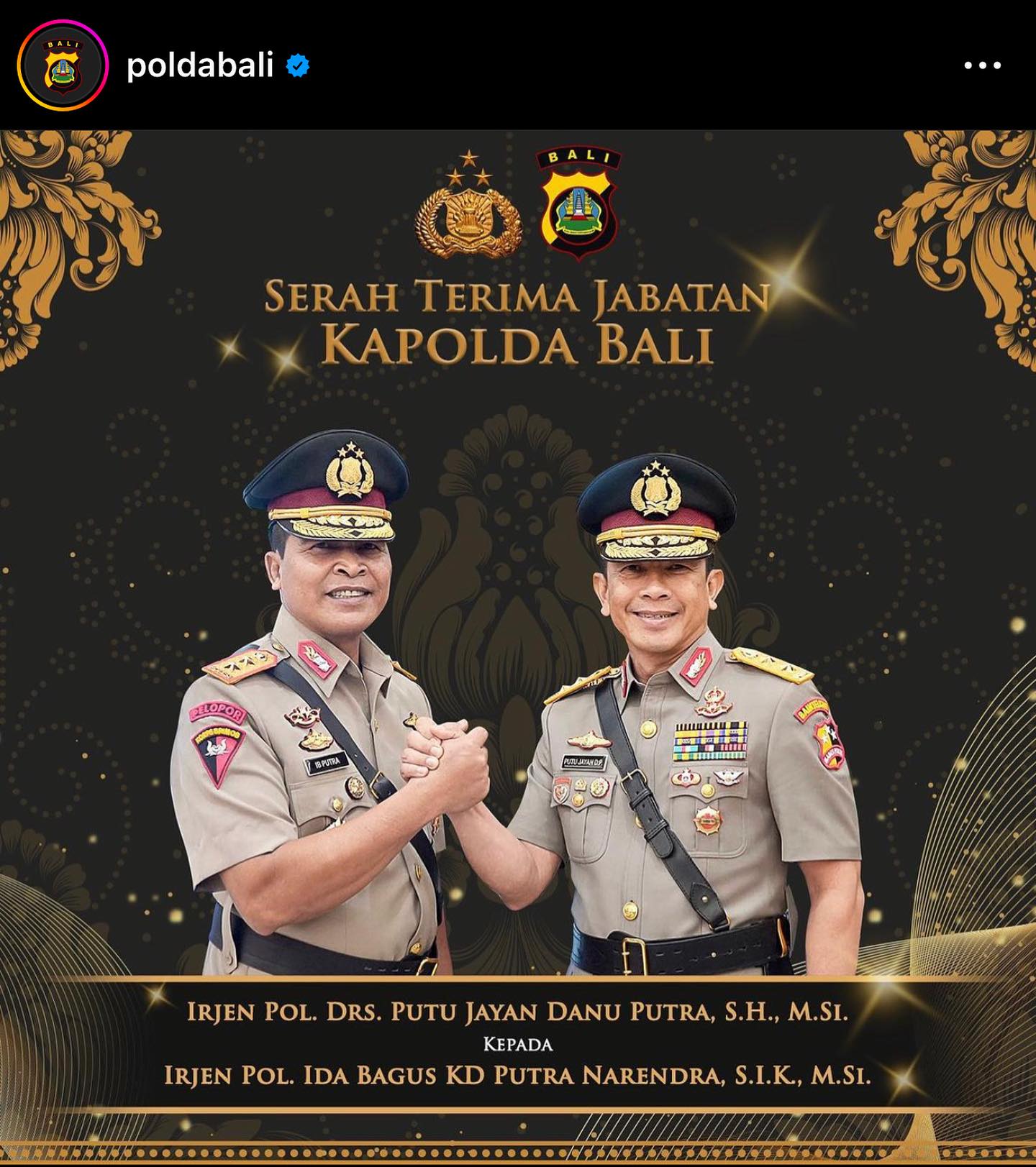 Dr. - ATENSI SENAYAN.... Selamat Jalan dan Selamat Datang... 🇮🇩 Kapolda ...
