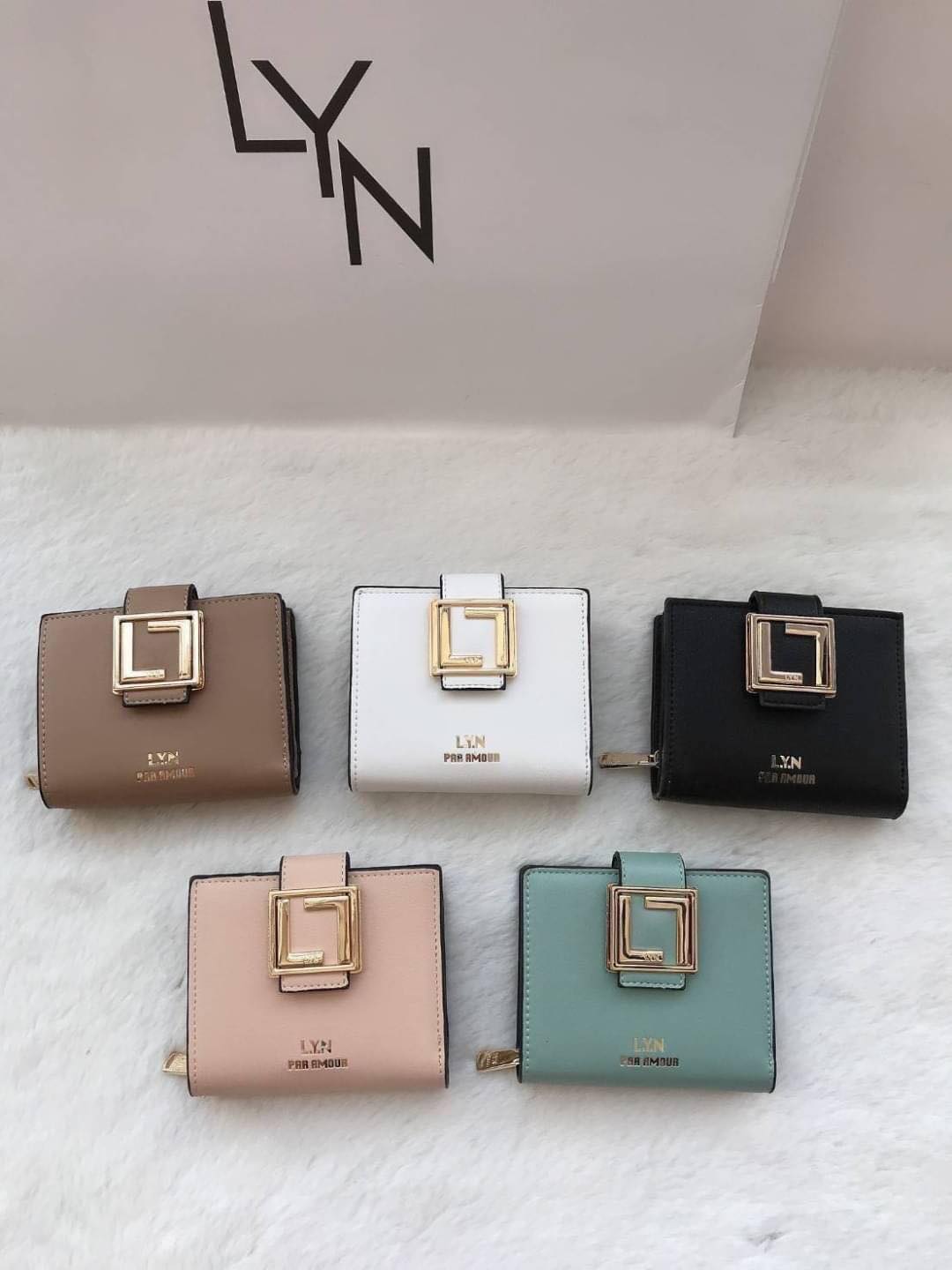 กระเป๋าสตางค์ใบสั้น Lyn คอลใหม่ งานแท้Outlet 👜MIDAS059 #lyn #wallet ...