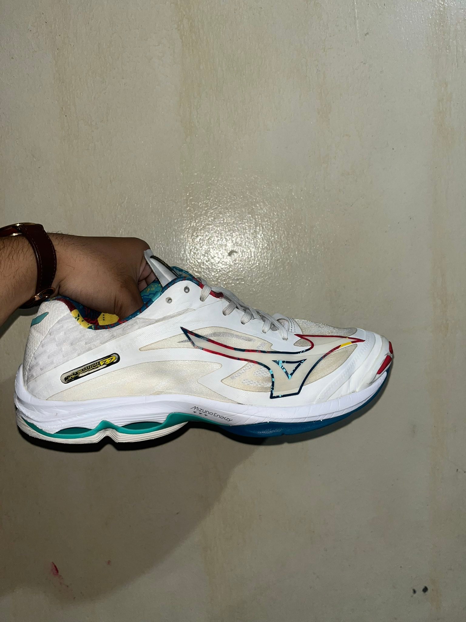 Mizuno Wave Lightning Z7