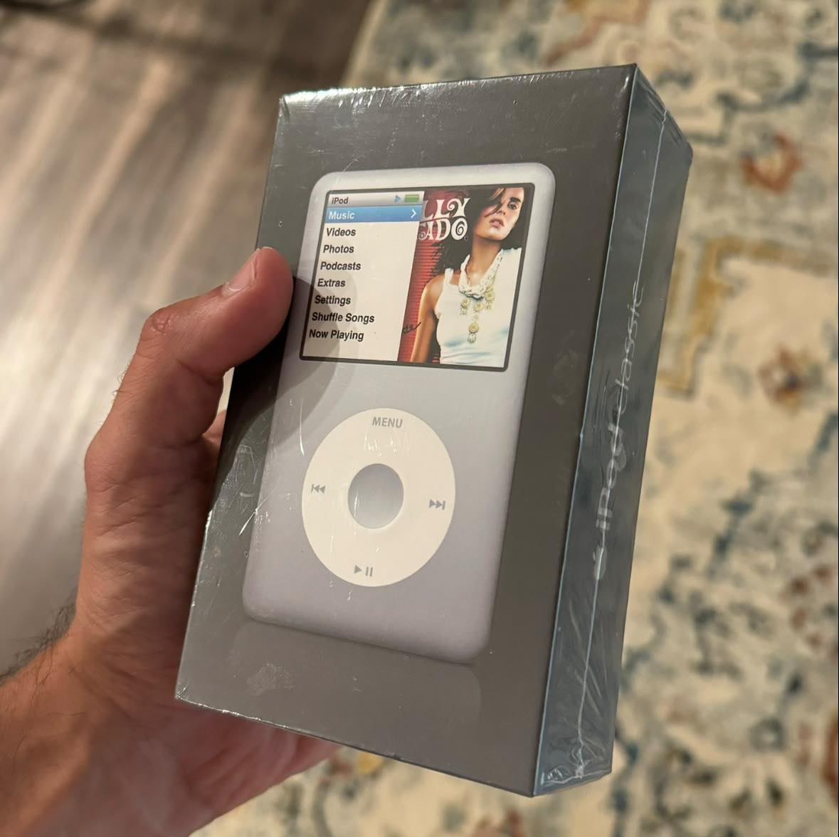 What is the value of a sealed 2004 40gb iPod on eBay?