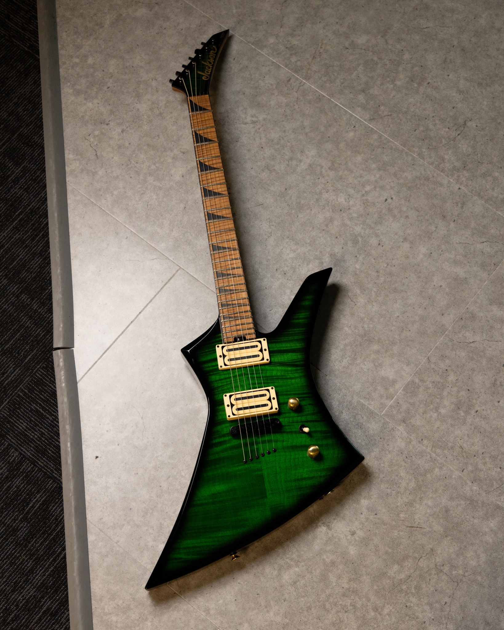 New Jackson Kelly Guitar Model with Fishman Pickup