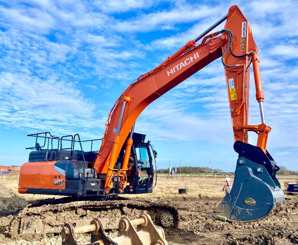 A brand new ZX225USR-6 with rotation delivered to @ArmacDemolition