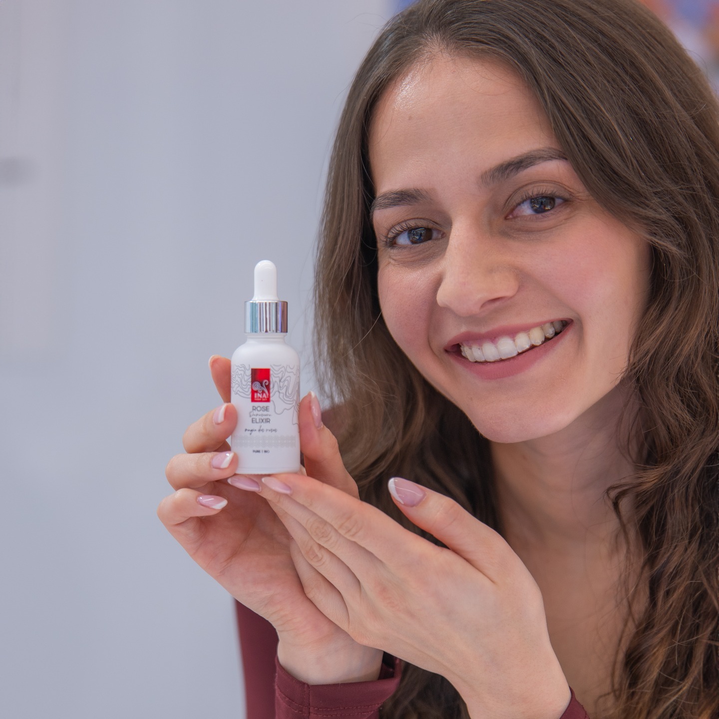 InaEssentials - Familie online butik for økologisk kosmetik