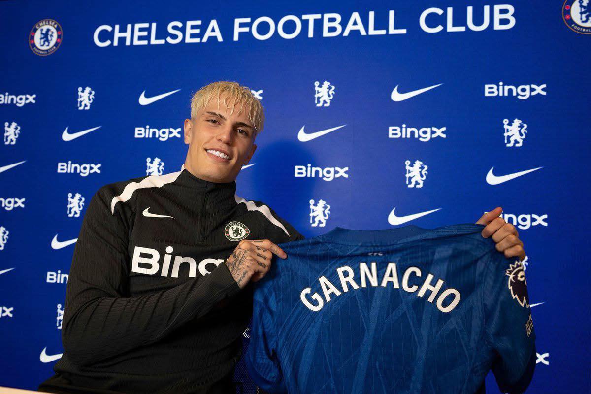 Garnacho will wear the no. 49 shirt at Chelsea 🇦🇷💙