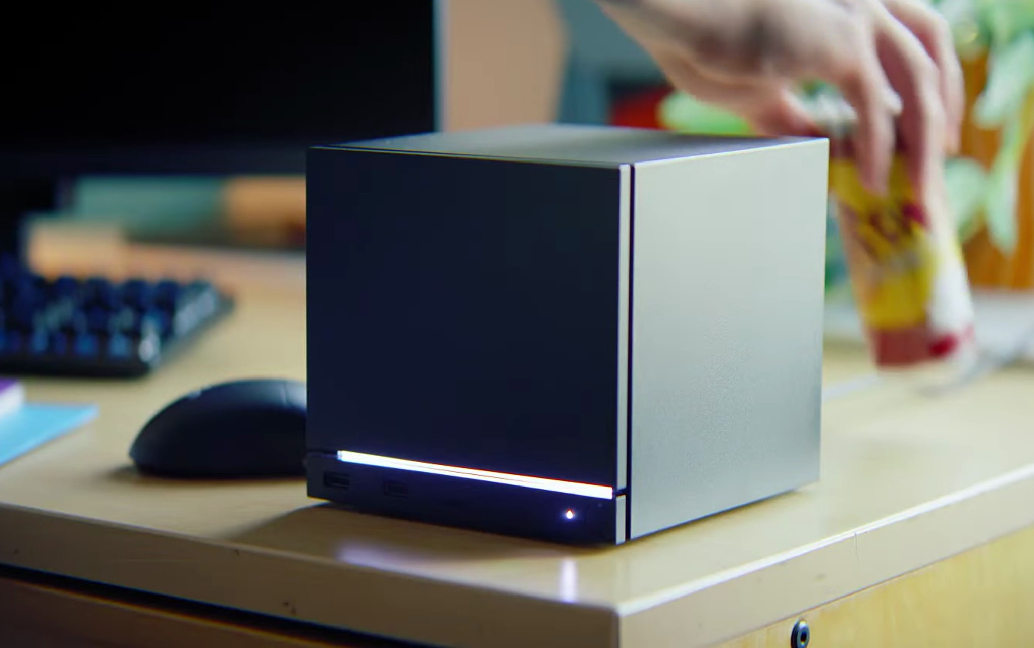 Glint.ph - Steam Machine The Steam Machine is a PC/console hybrid that ...
