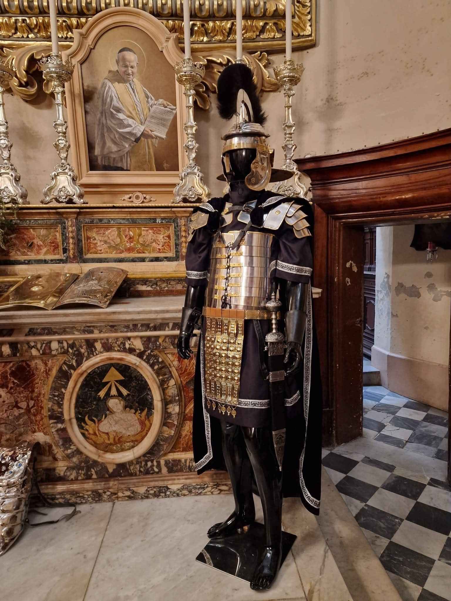 Zewg ilbiesi ta suldati rumani - Dresses - Zurrieq | Facebook ...