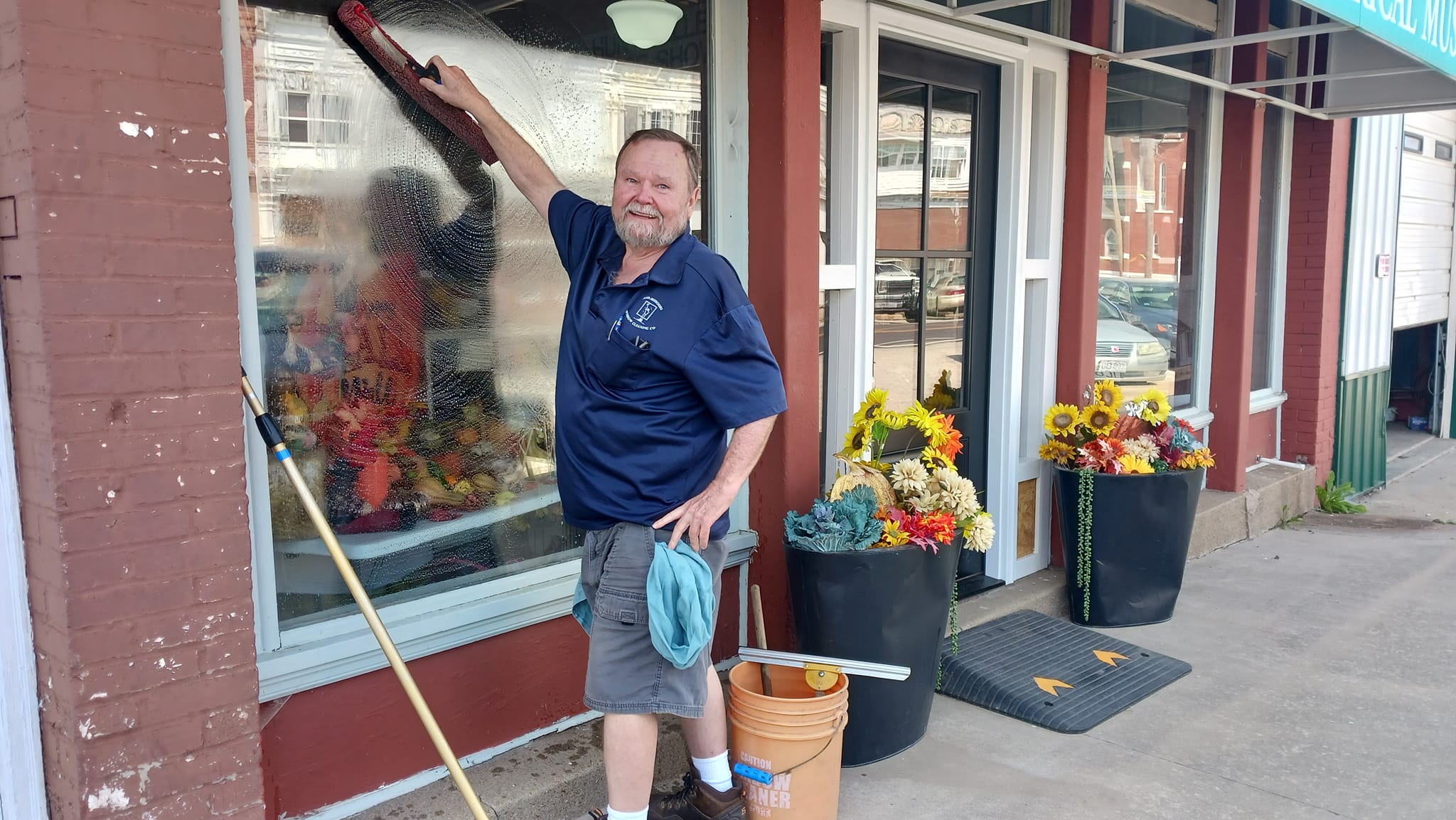 Mid Missouri Window Cleaning & House Washing
