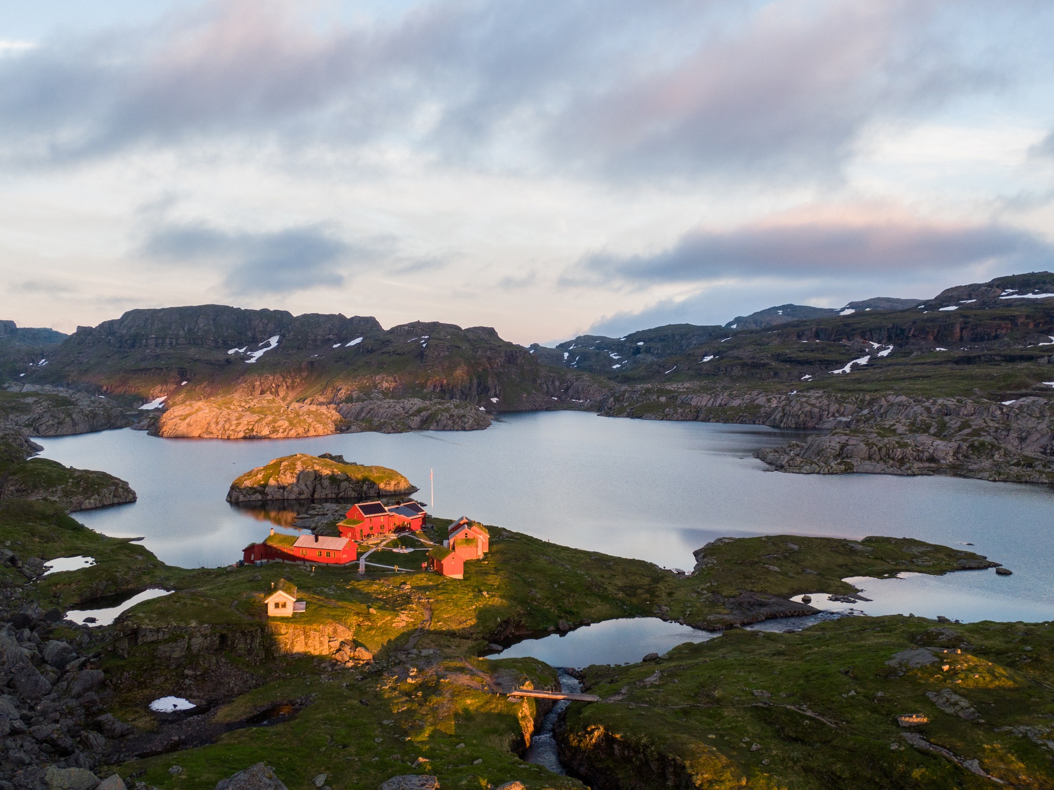 ReTuren syverksted - God Grønn fredagsmorgen! Her er brukte klær som ...