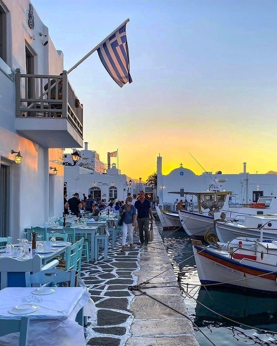 🌻 May at it's best !!!... - Sommaripa Consolato Paros