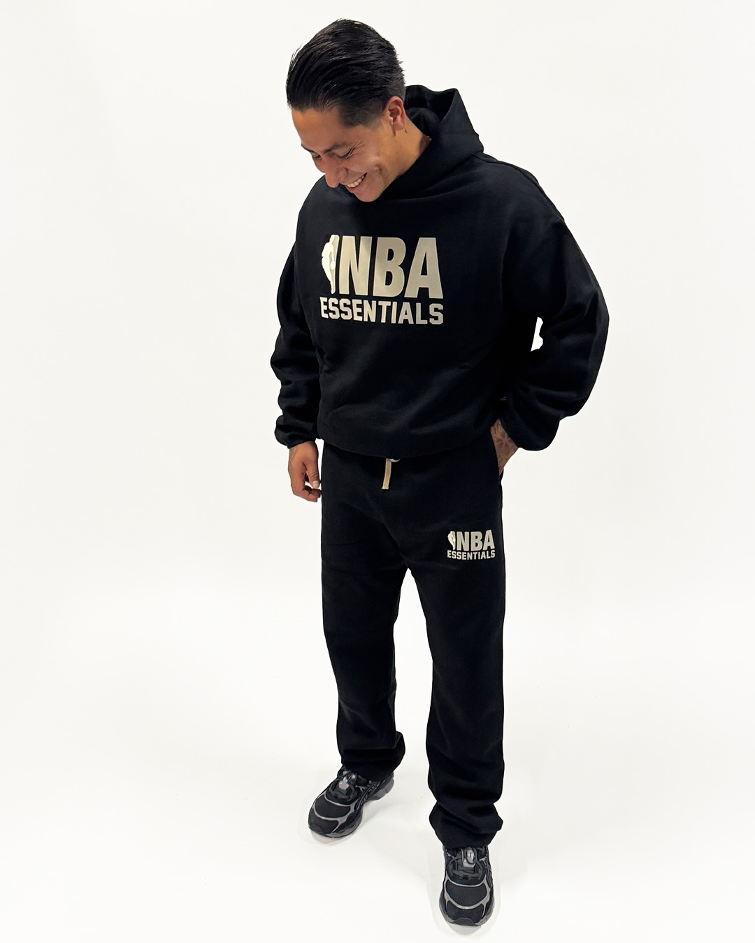 SneakrFlow.com