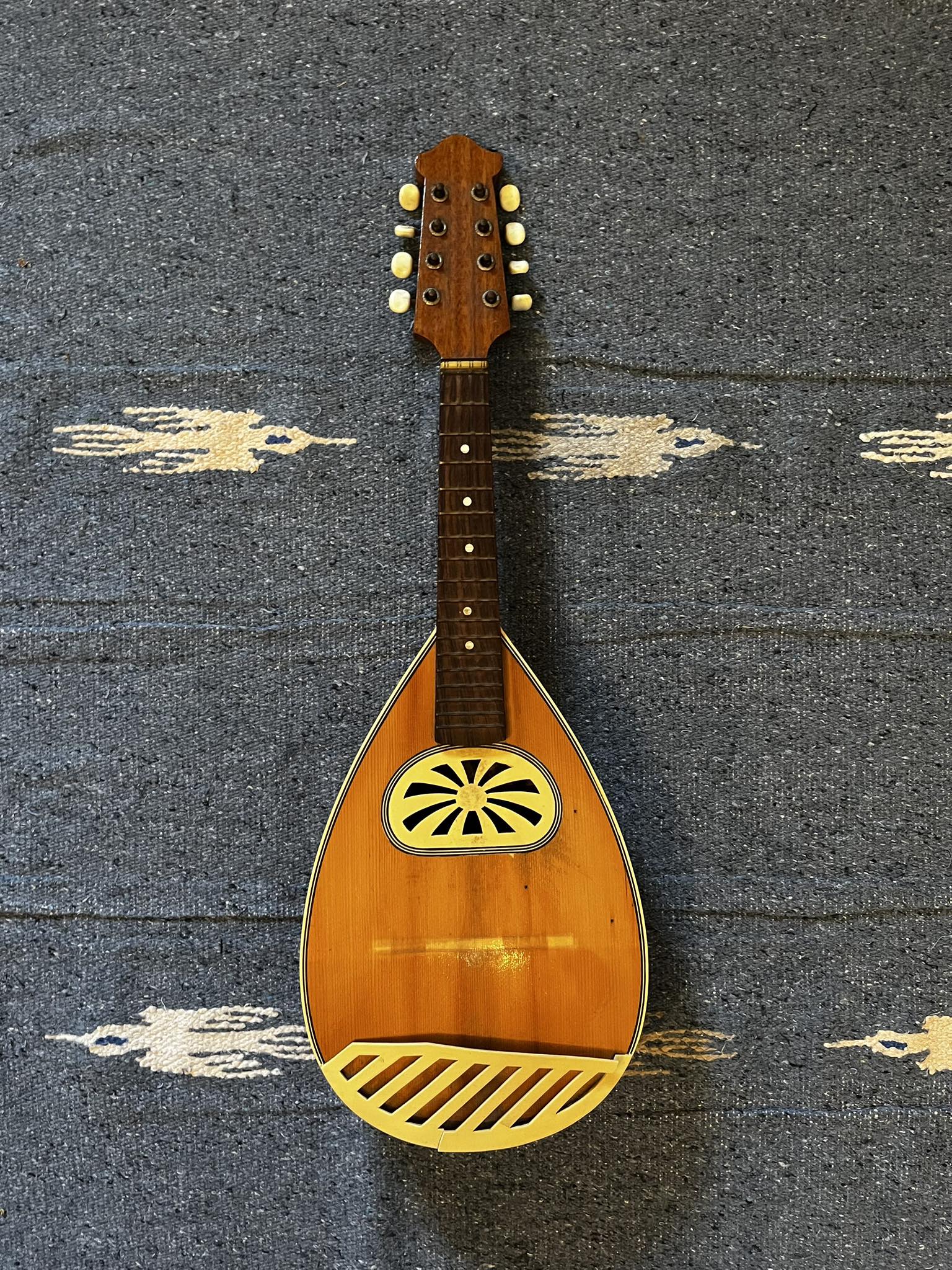 latest acquire, Carmelo Catania mandolin, model 12 and as written