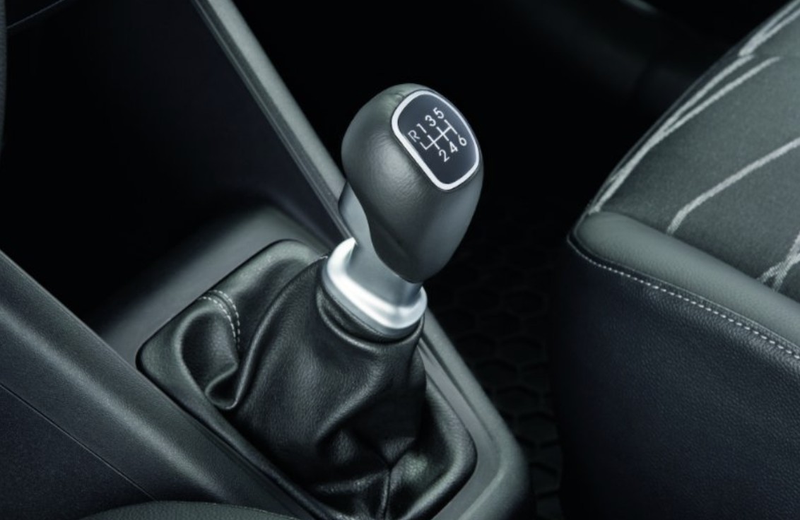 OEM Manual Shift Knob For Kia Picanto / Morning 2011–2015 – 5 Speed