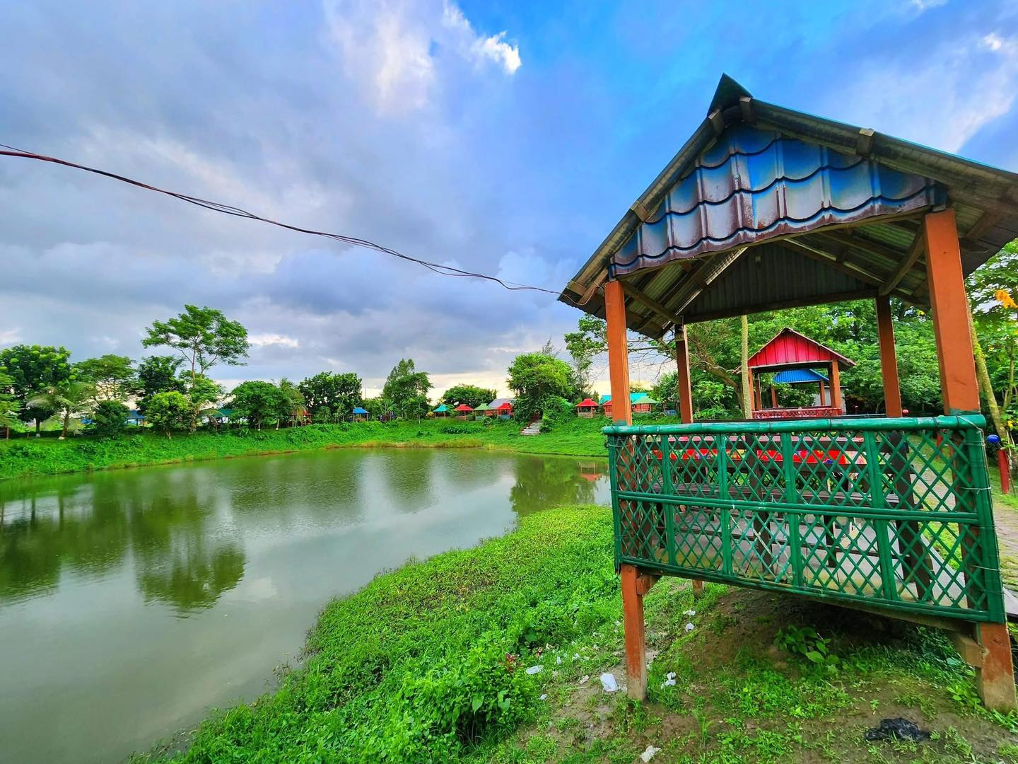 Cafe Poddo Pukur -... - Cafe Poddo Pukur - ক্যাফে পদ্ম পুকুর
